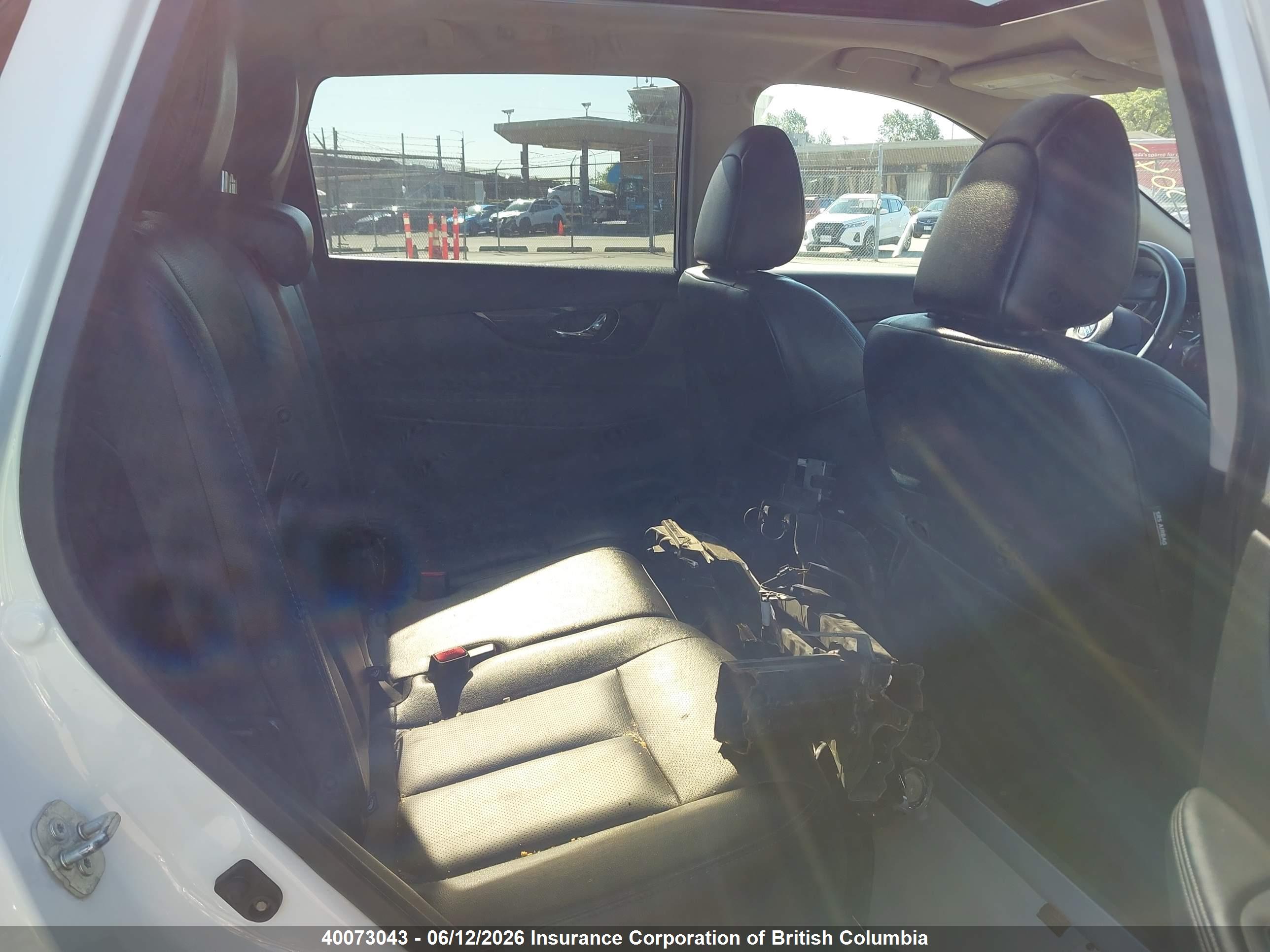 NISSAN ROGUE image 8