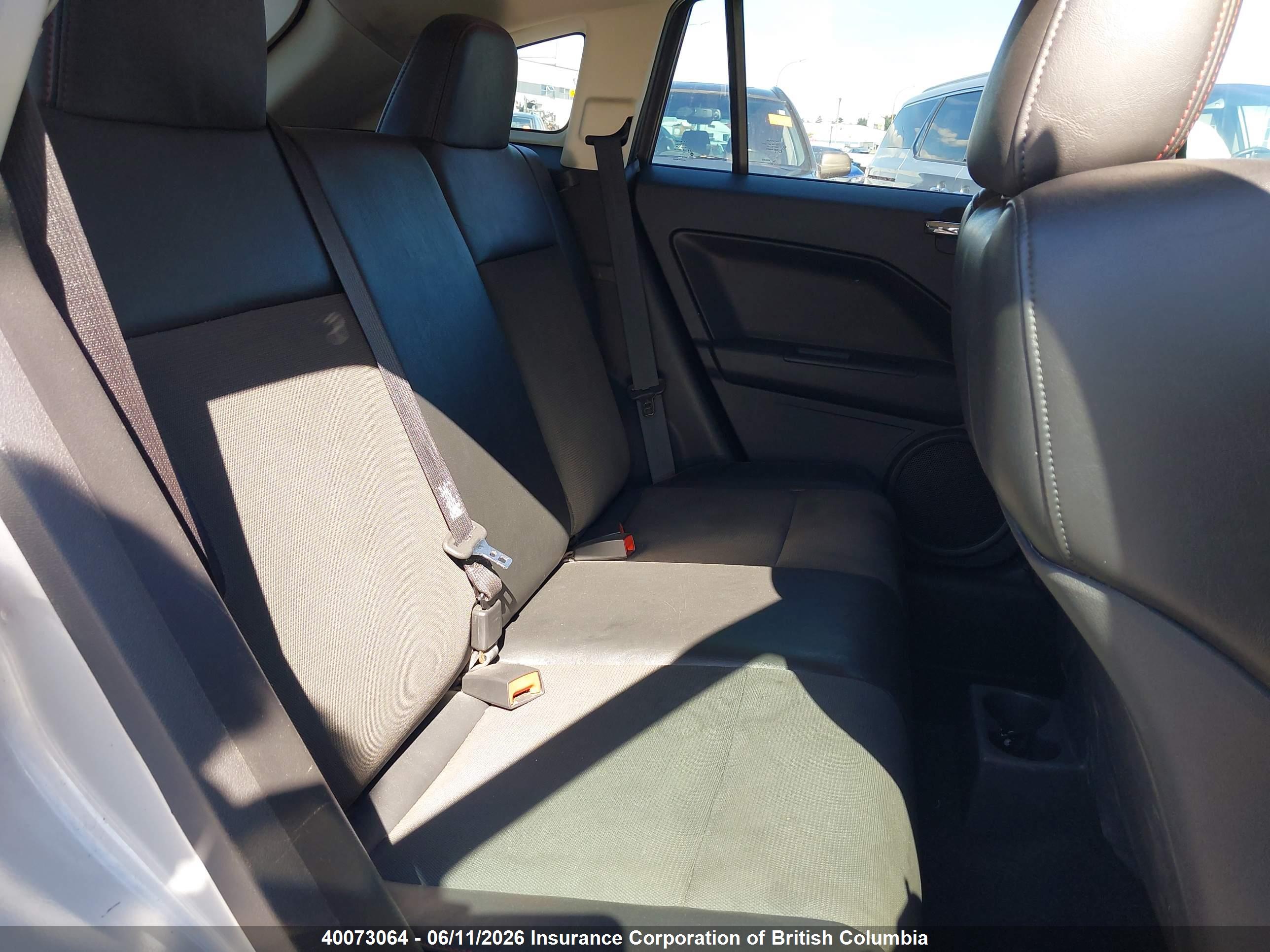 DODGE CALIBER image 8