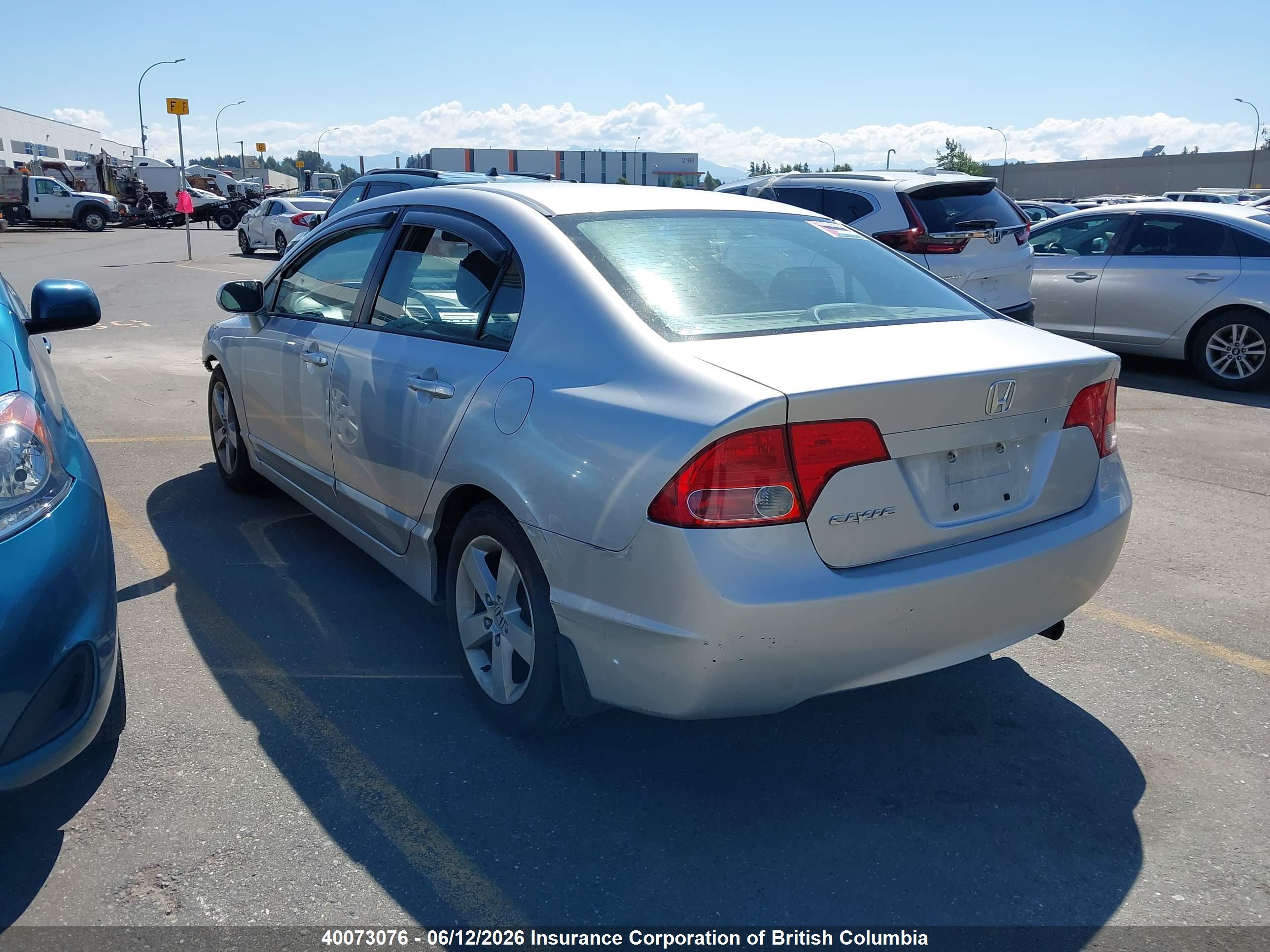 HONDA CIVIC image 3