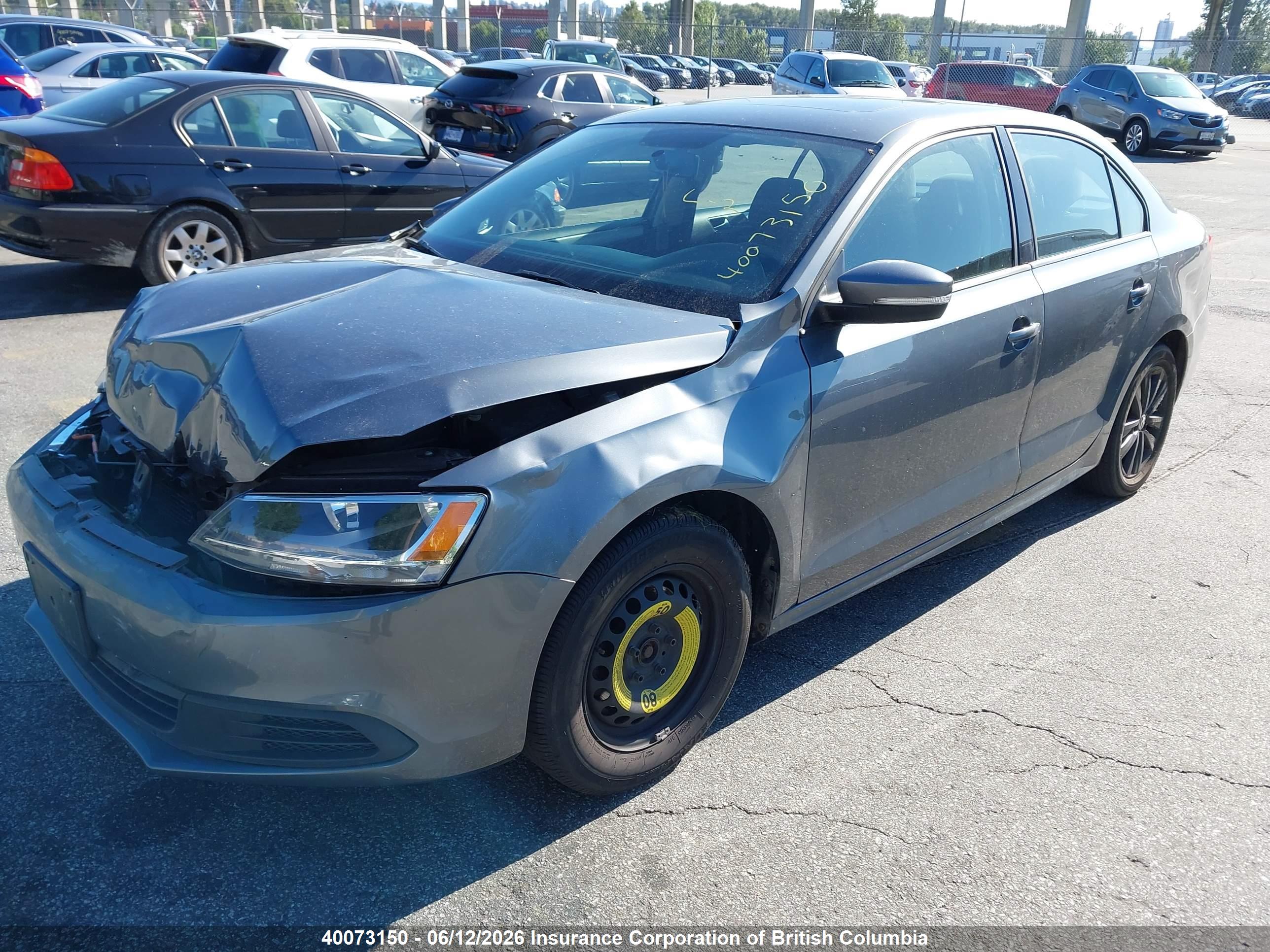 VOLKSWAGEN JETTA image 2
