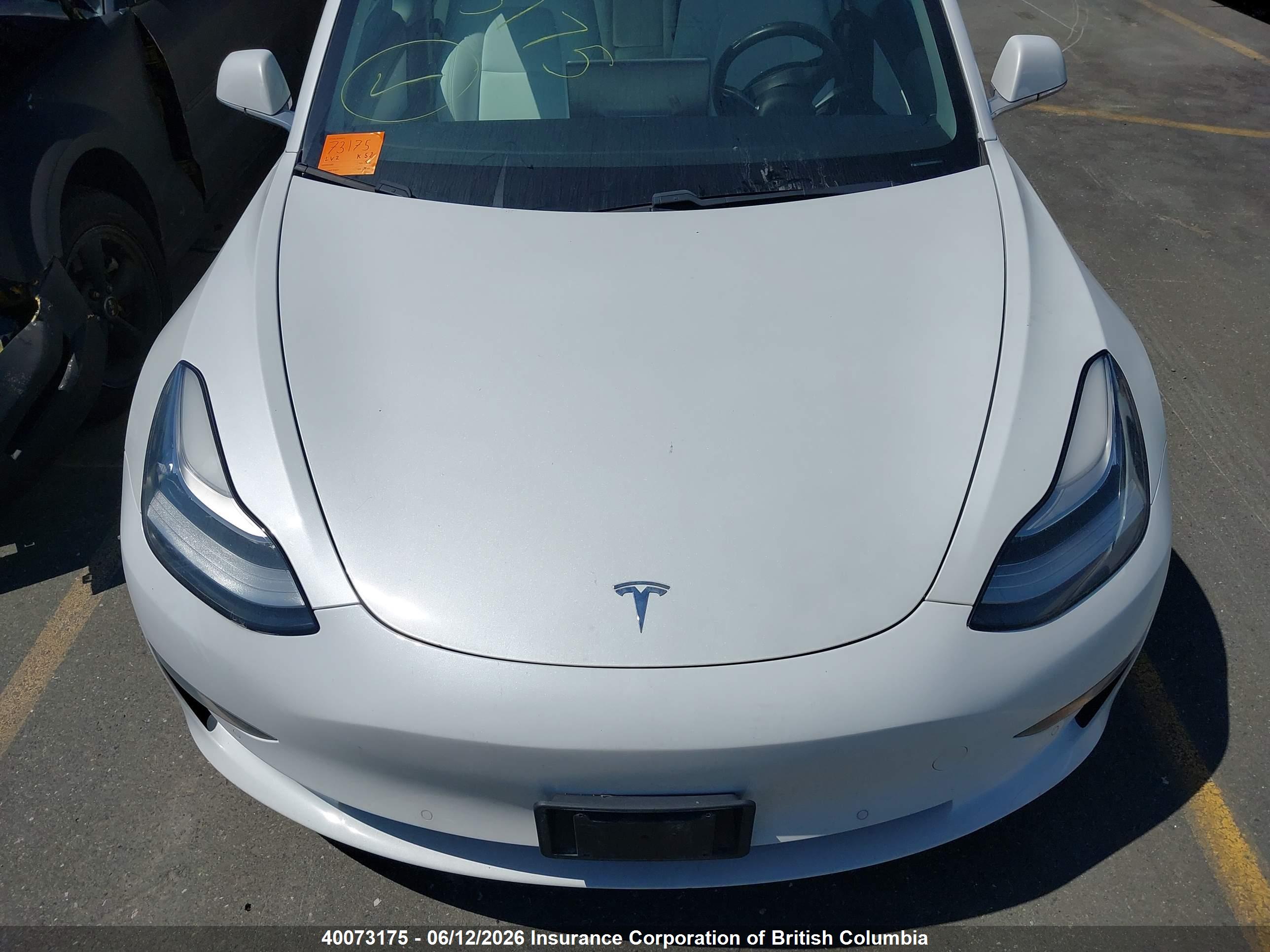 TESLA MODEL image 10