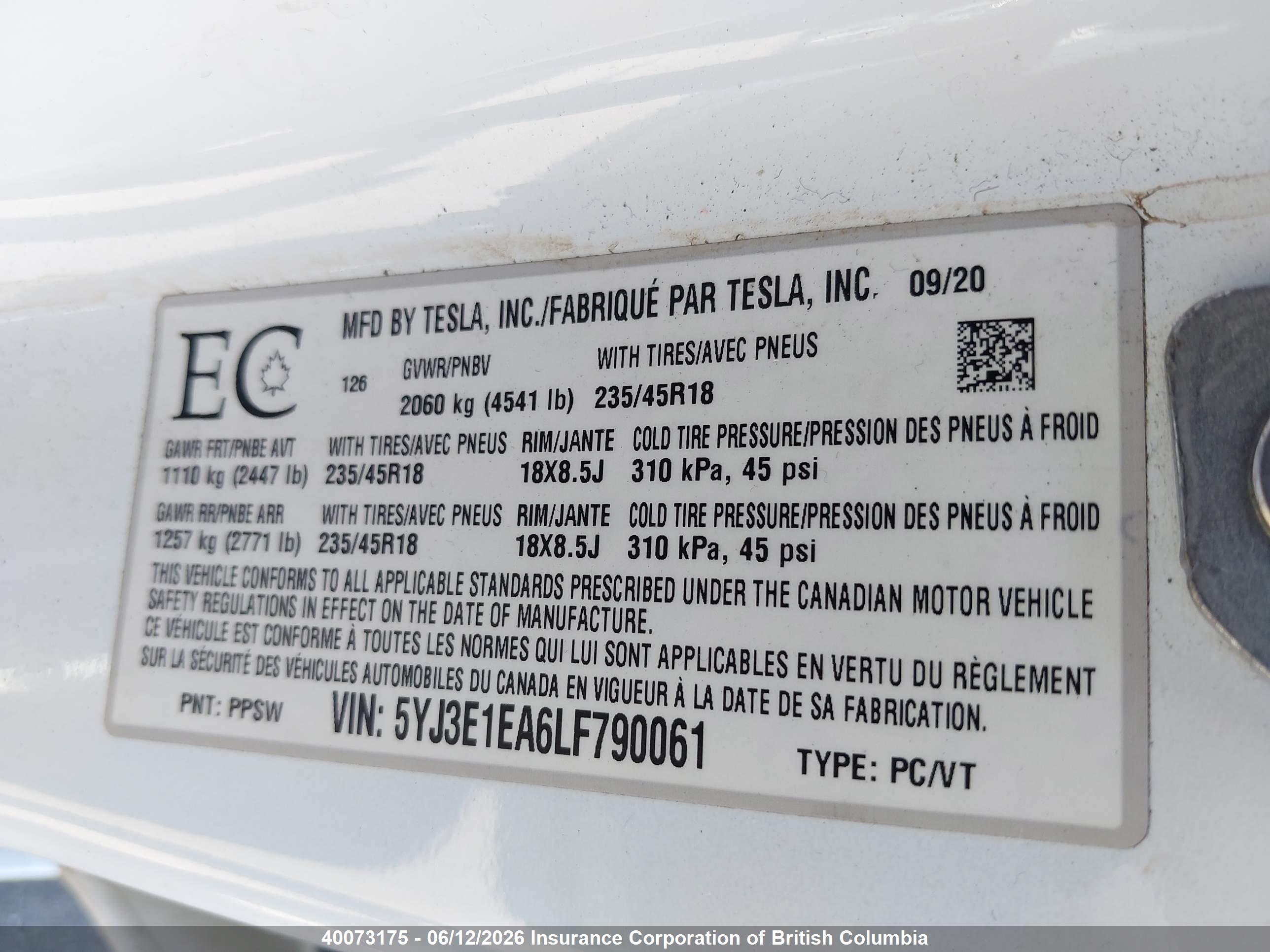 TESLA MODEL image 9