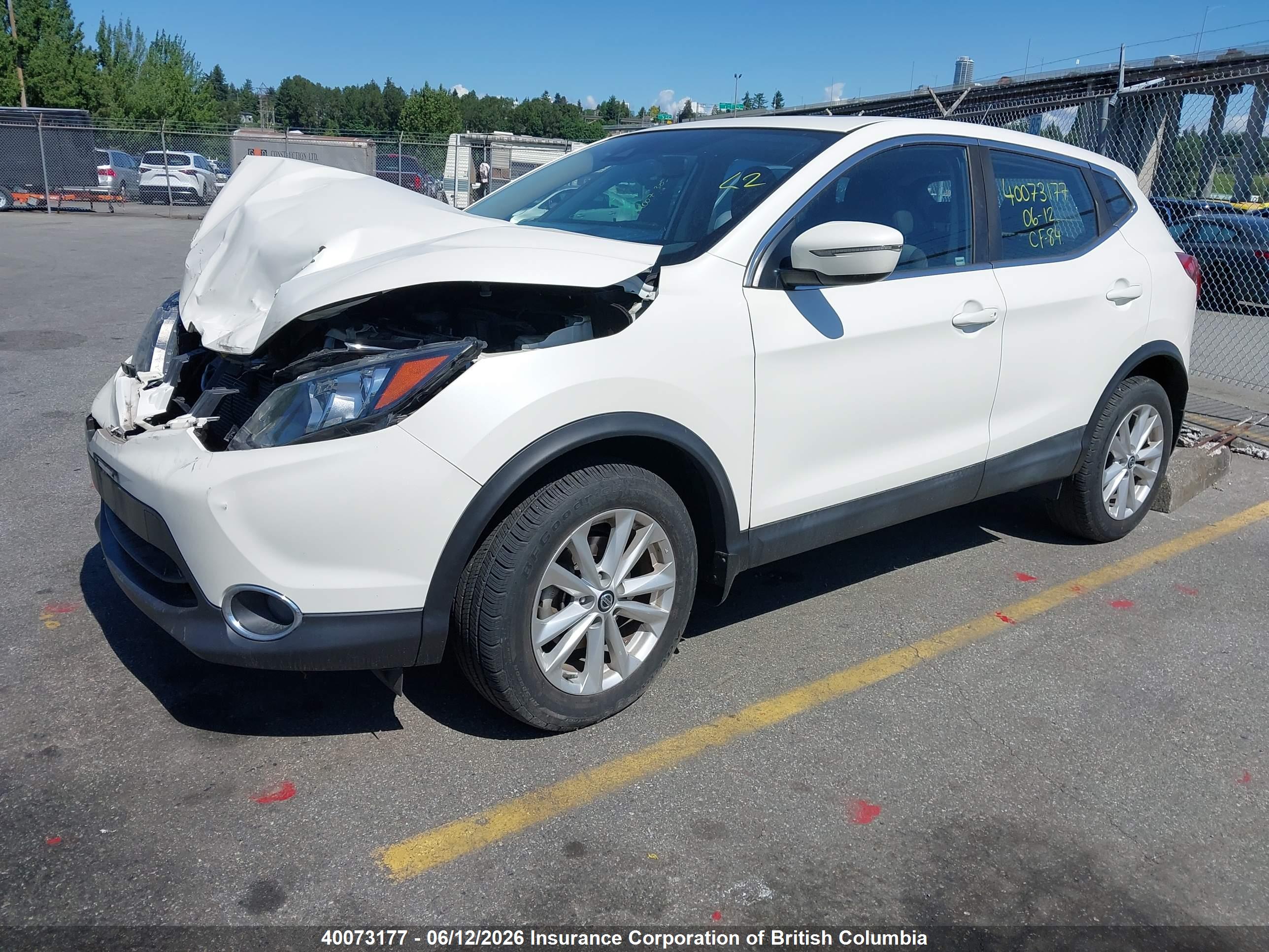 NISSAN ROGUE image 2