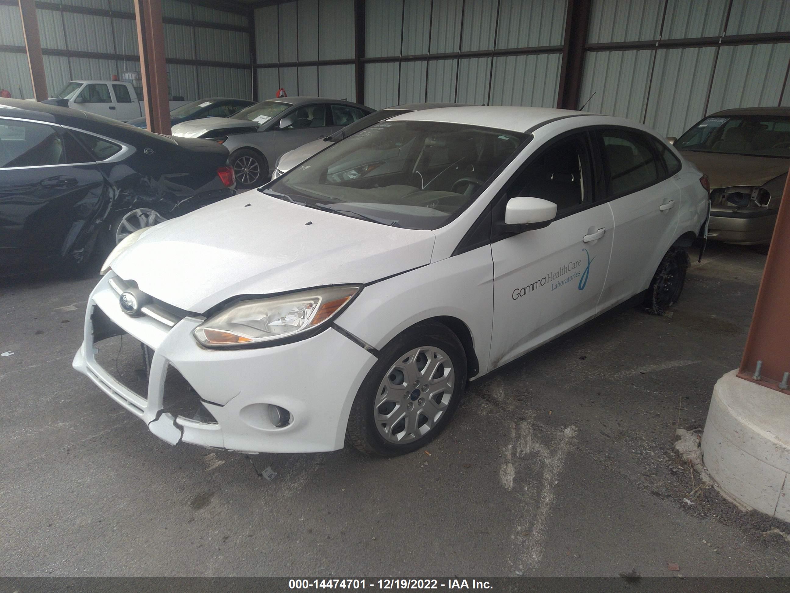 FORD FOCUS image 2