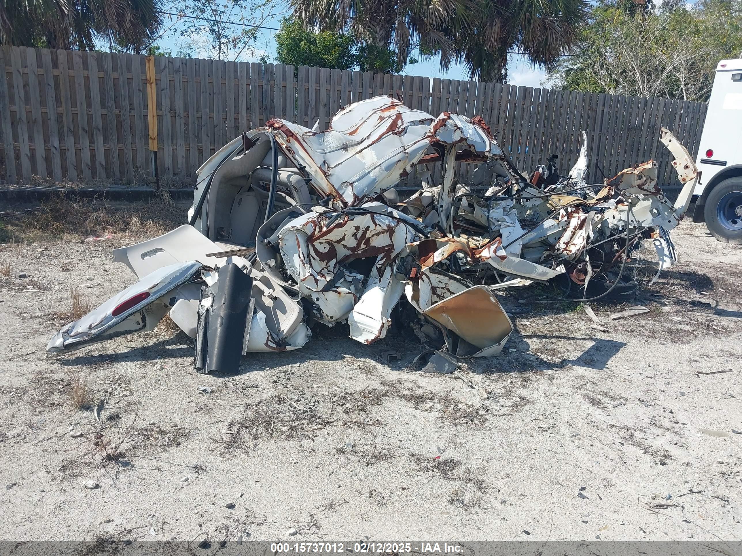 CHRYSLER TOWN image 4