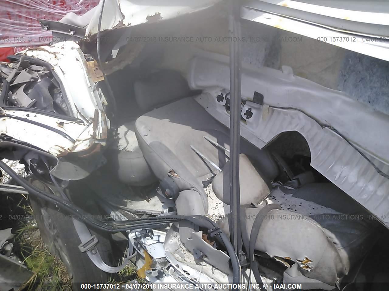 CHRYSLER TOWN image 8