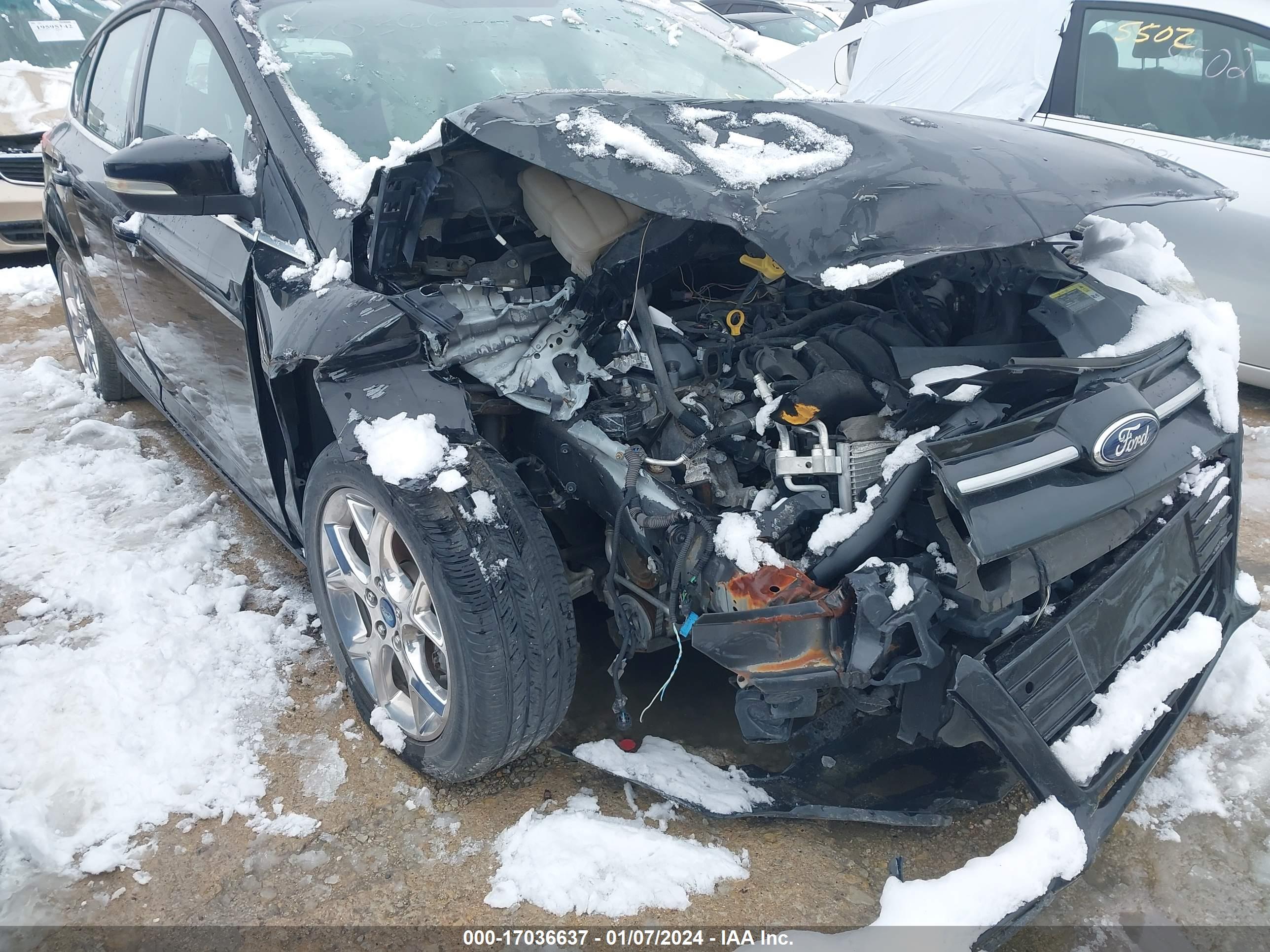 FORD FOCUS image 6