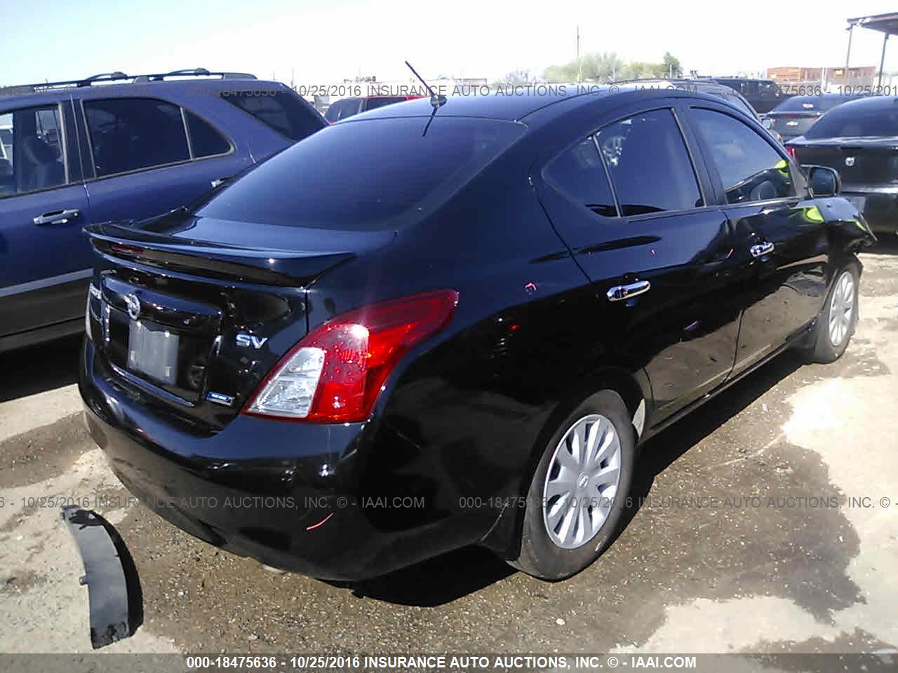 NISSAN VERSA image 4