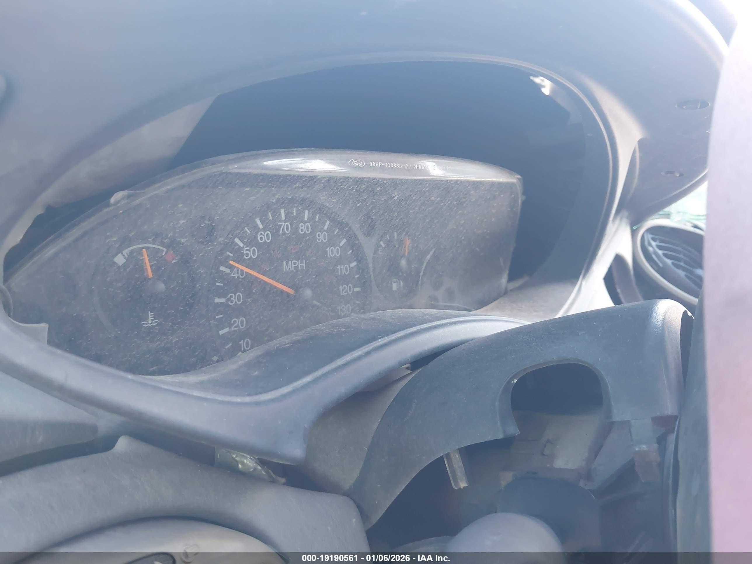 FORD FOCUS image 7