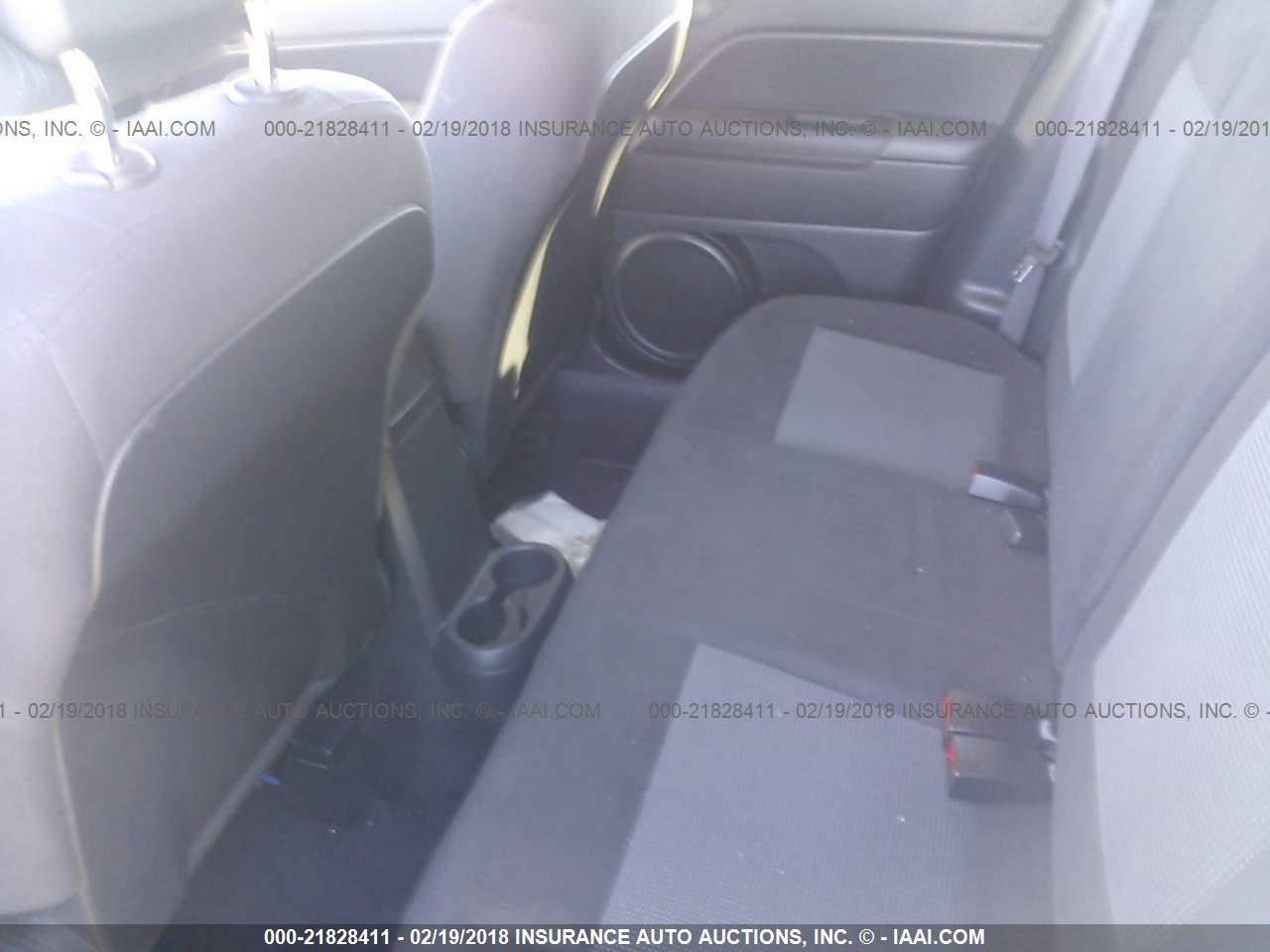 JEEP COMPASS image 8