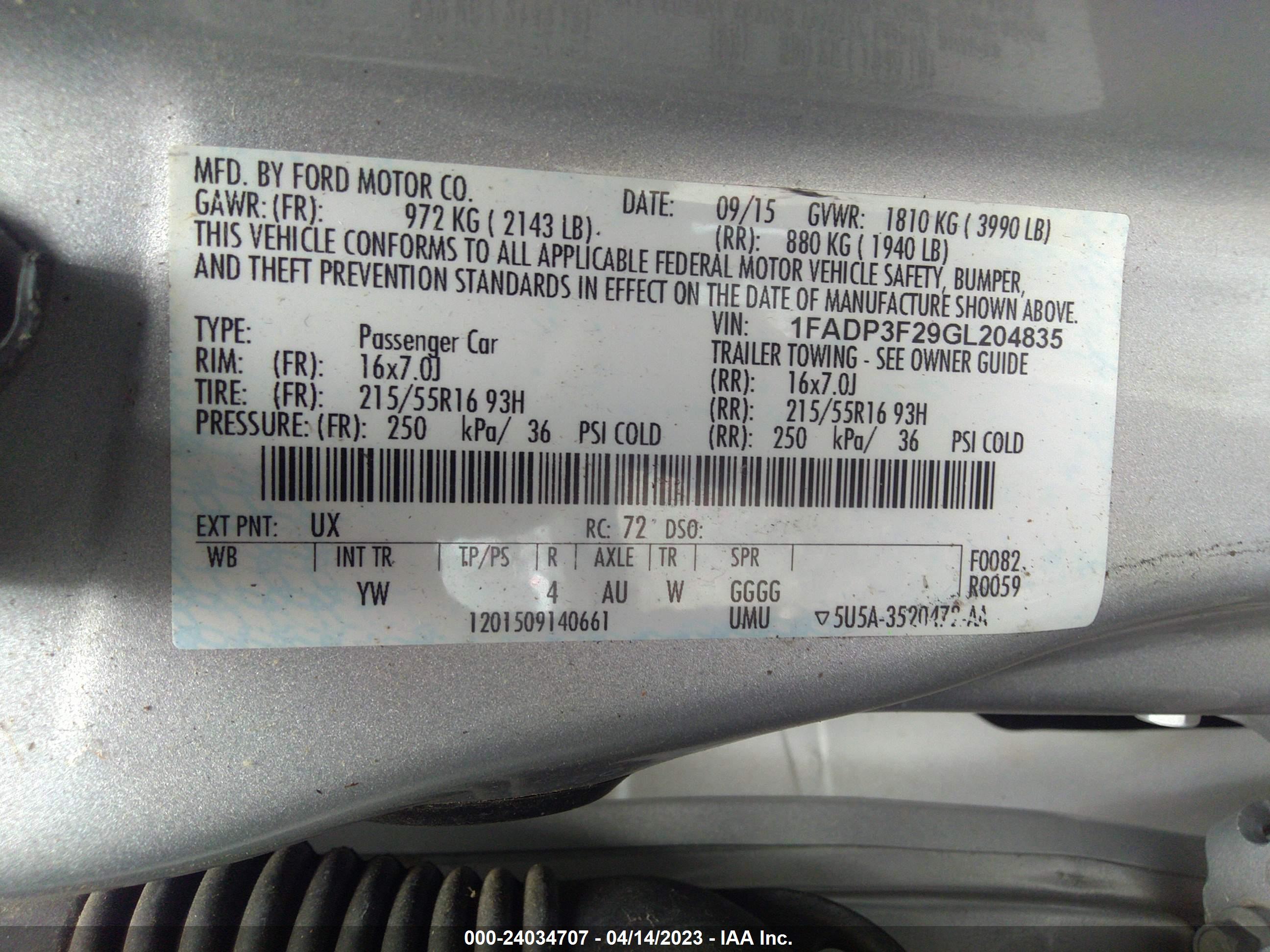 FORD FOCUS image 9