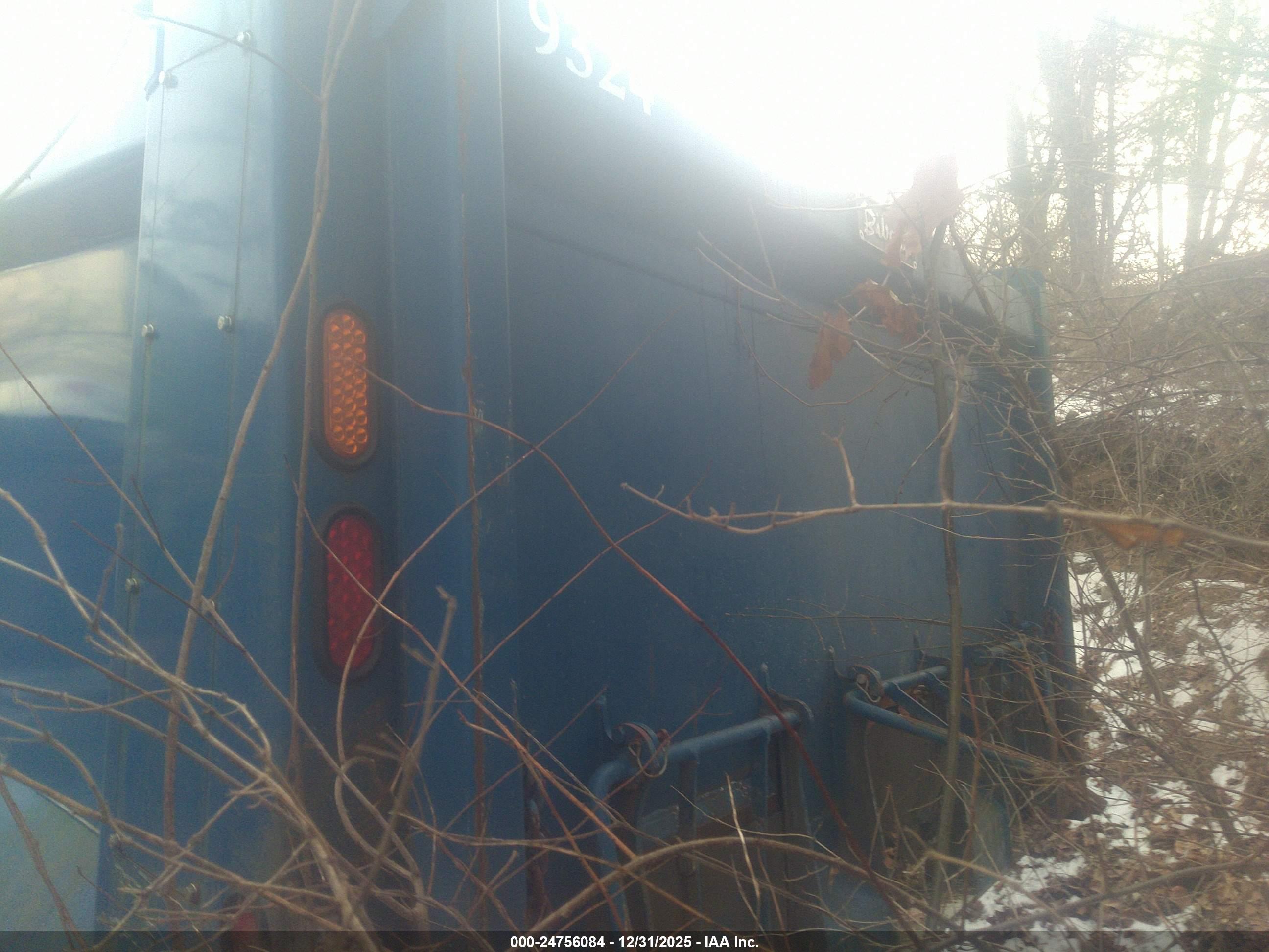 KENWORTH T800 image 8