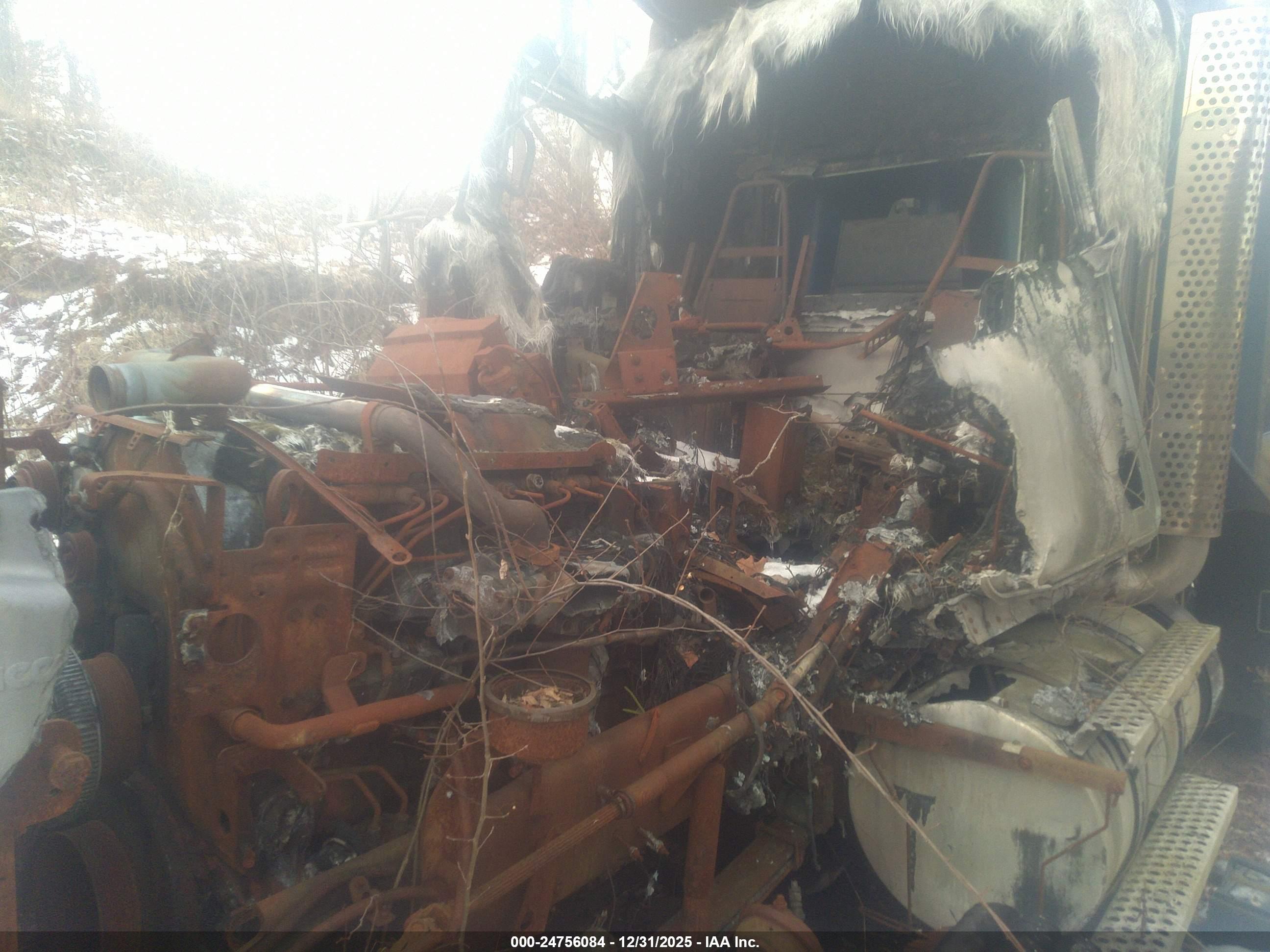 KENWORTH T800 image 9