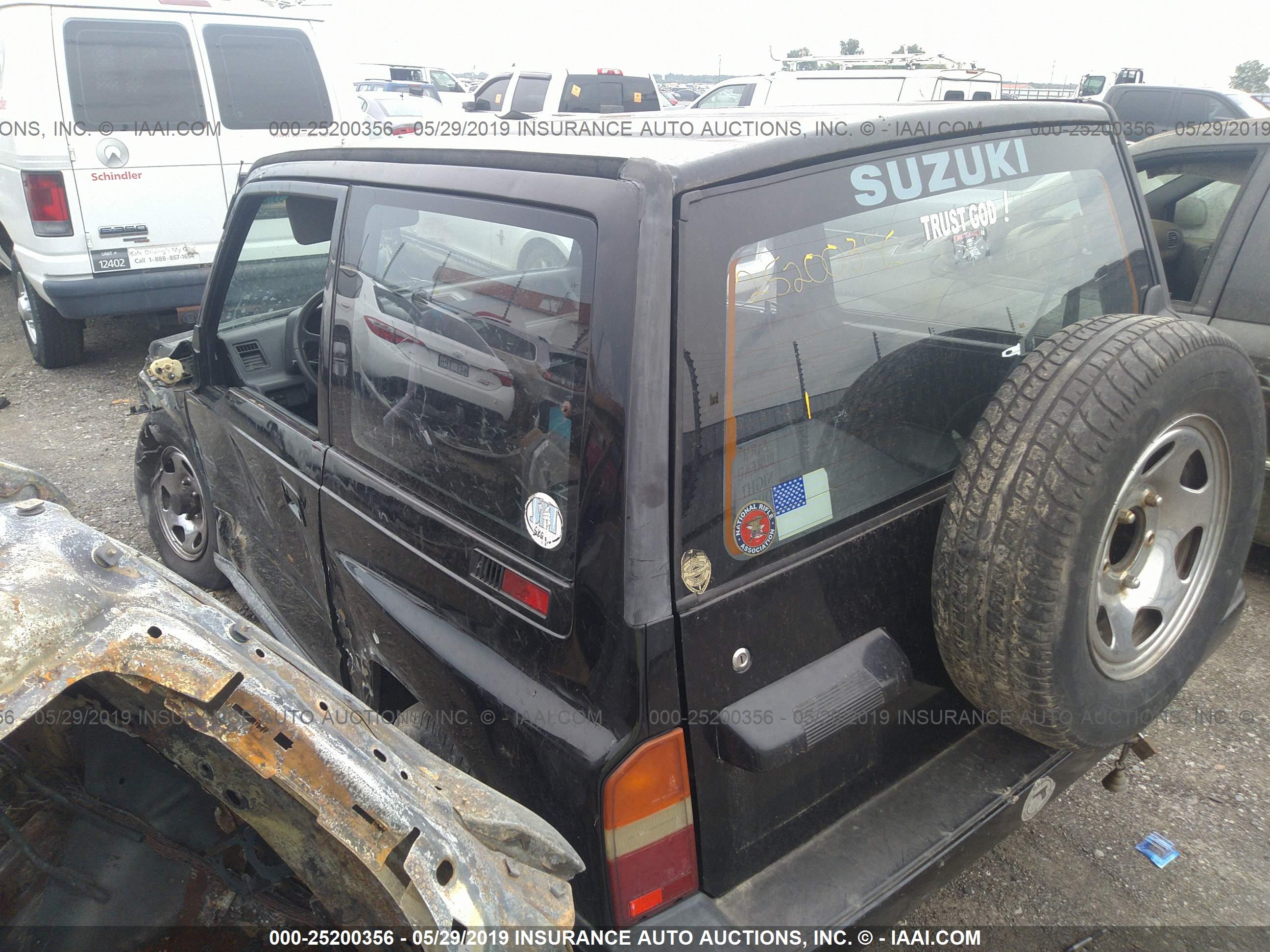 SUZUKI SIDEKICK image 3