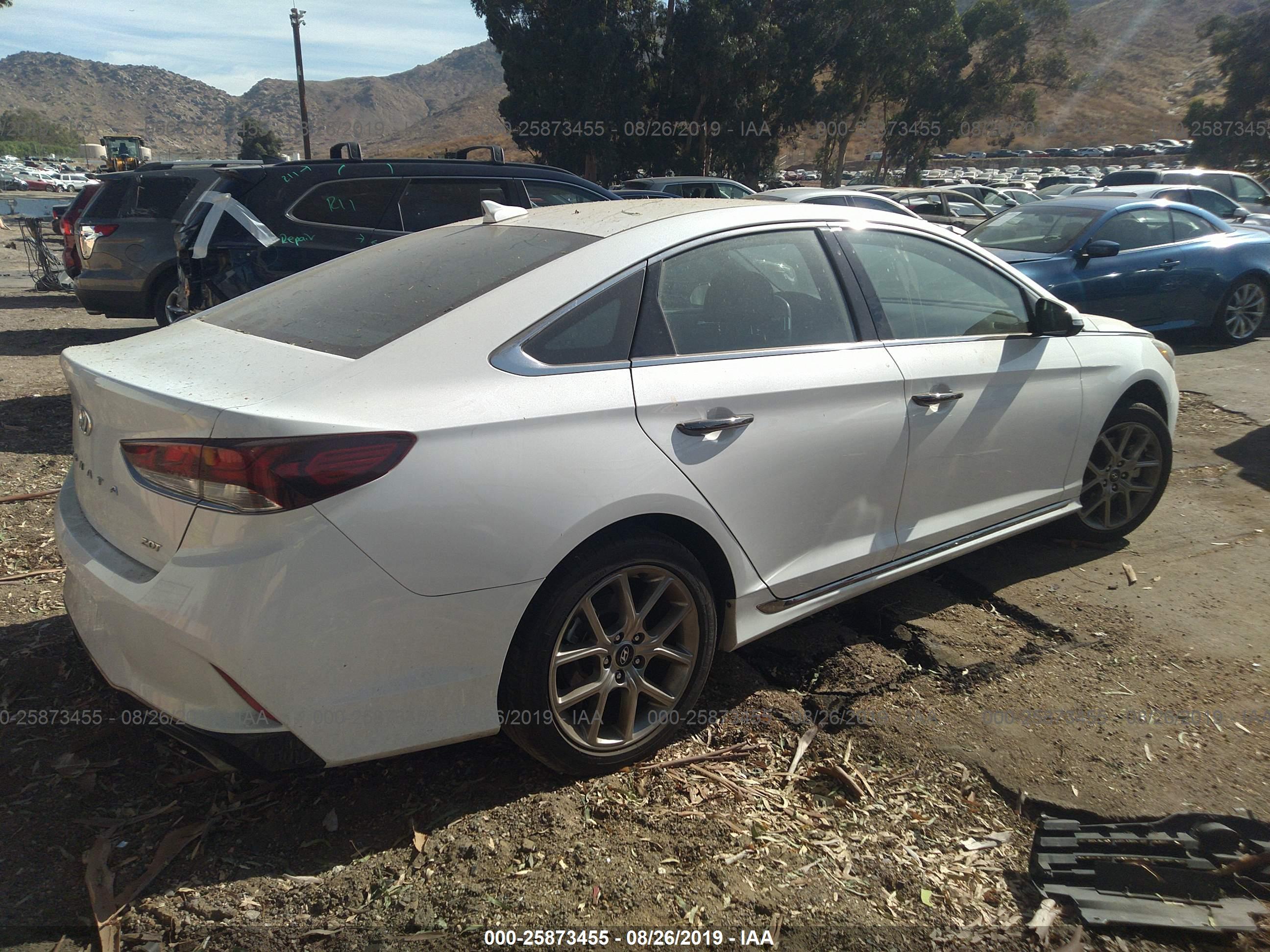 HYUNDAI SONATA image 4