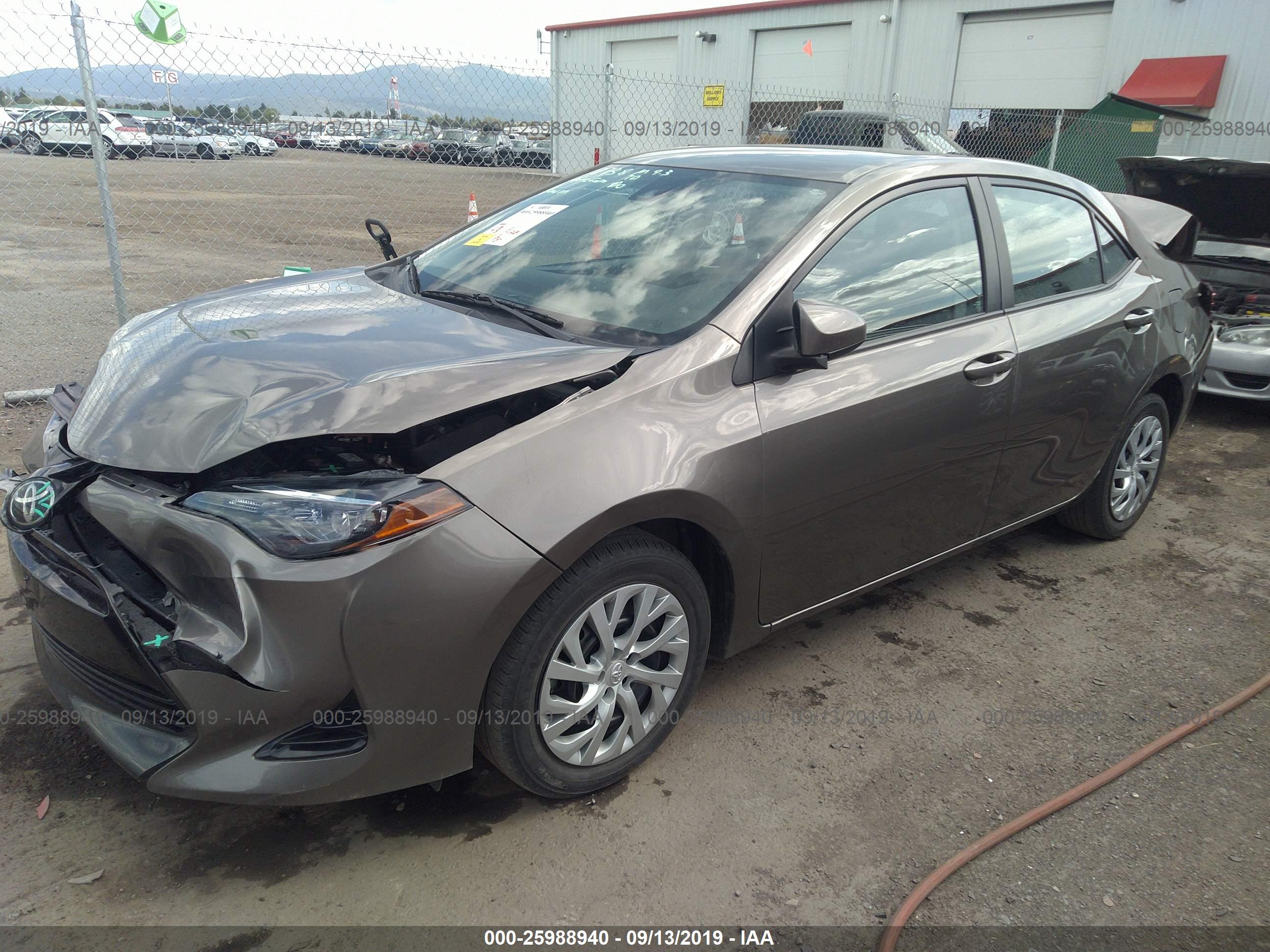 TOYOTA COROLLA image 2