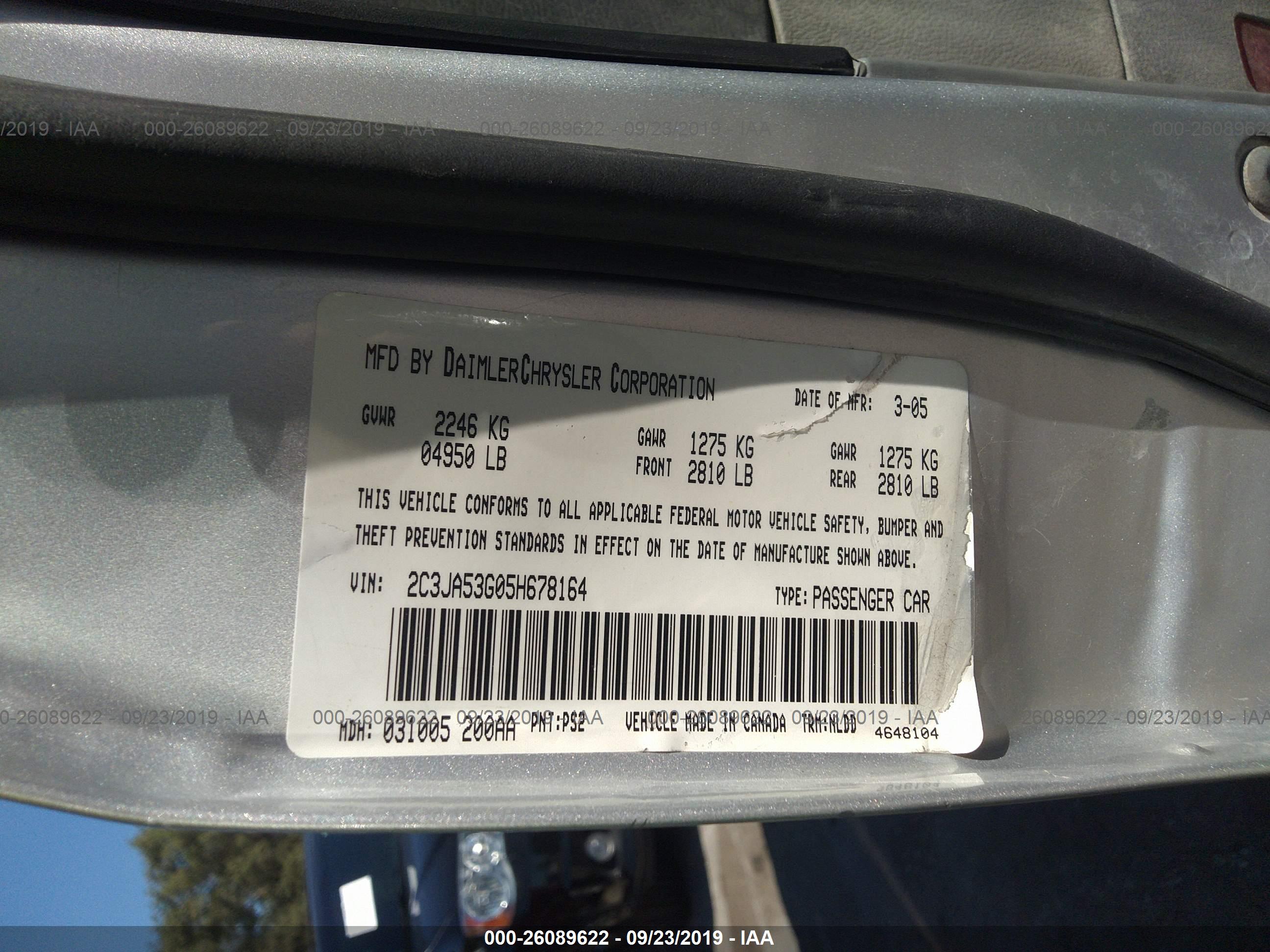 CHRYSLER 300 image 9