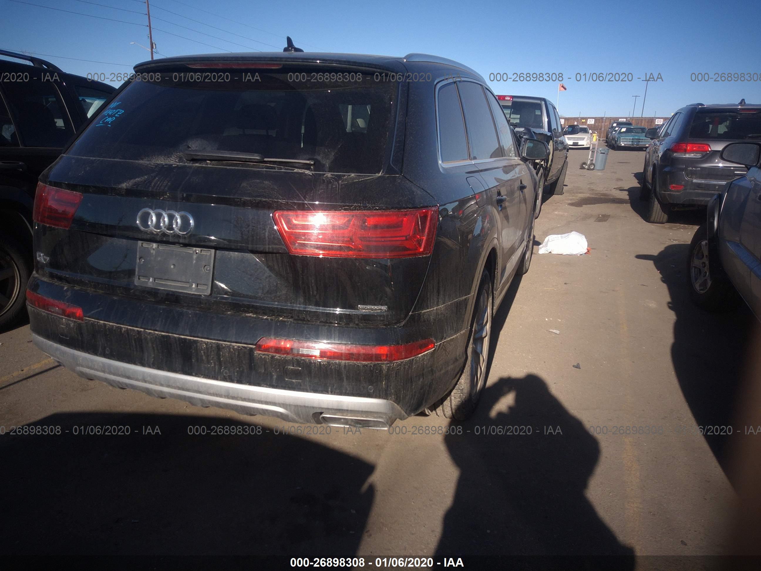 AUDI Q7 image 4