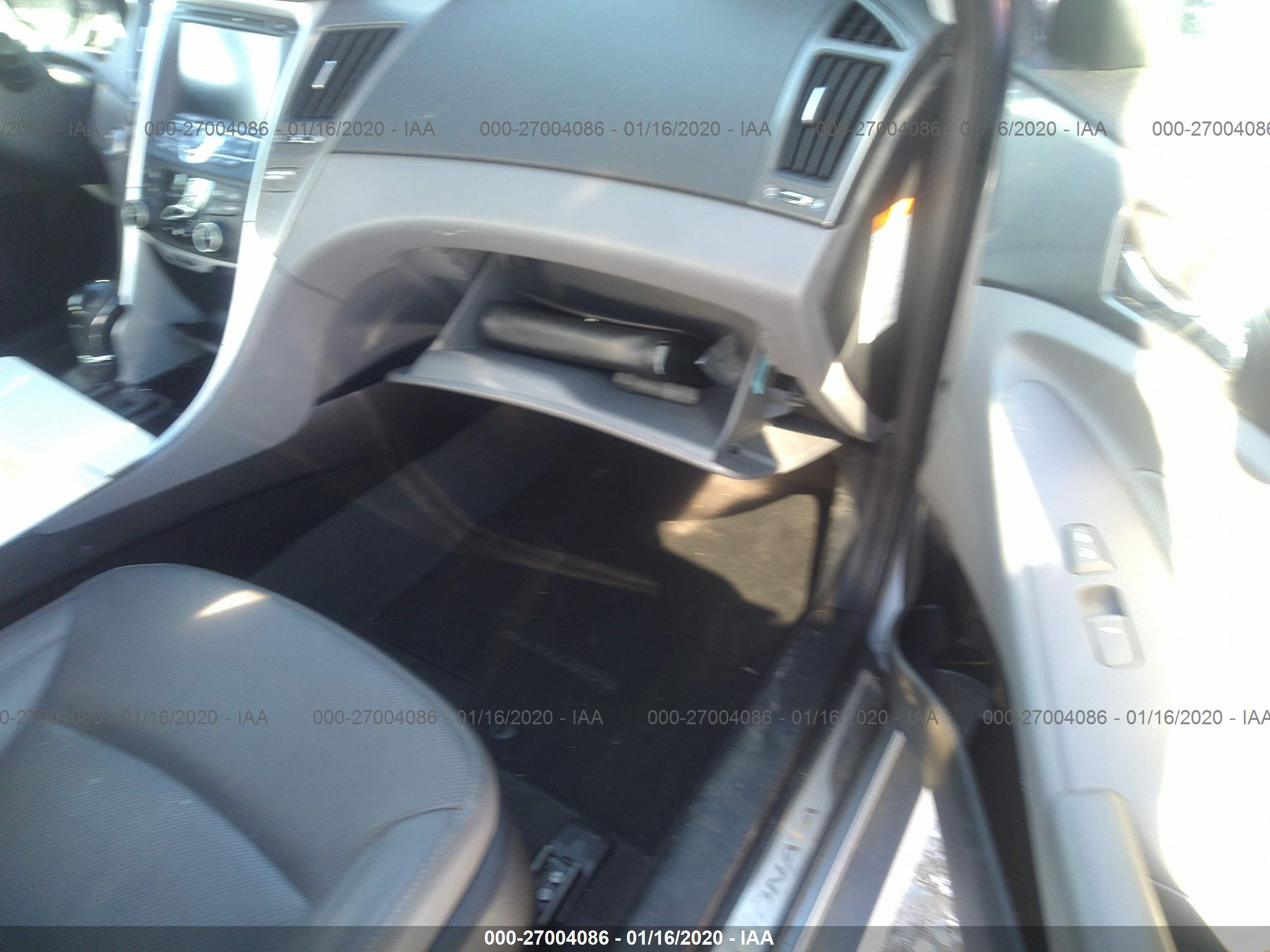 HYUNDAI SONATA image 5