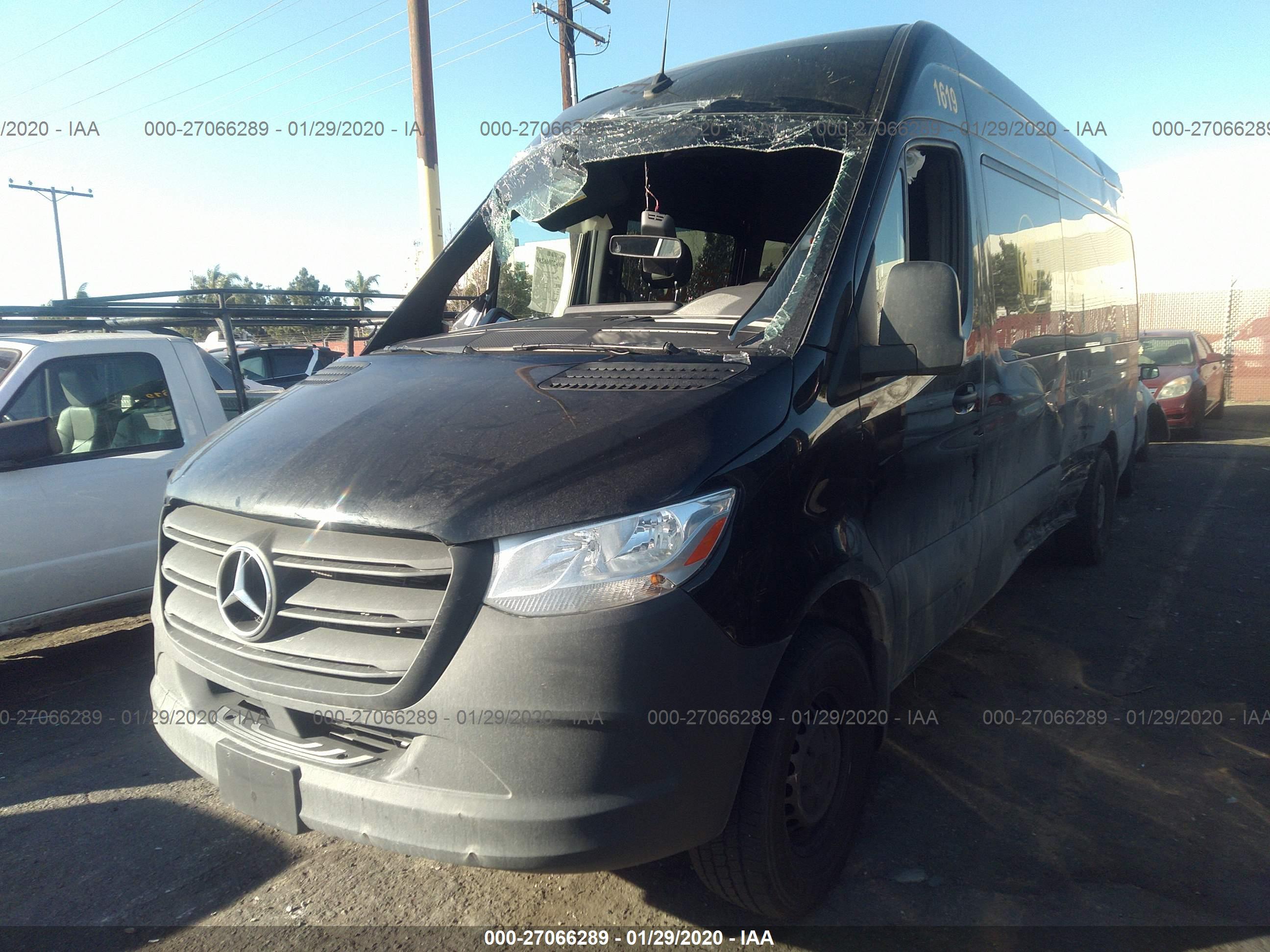 MERCEDES-BENZ SPRINTER image 2