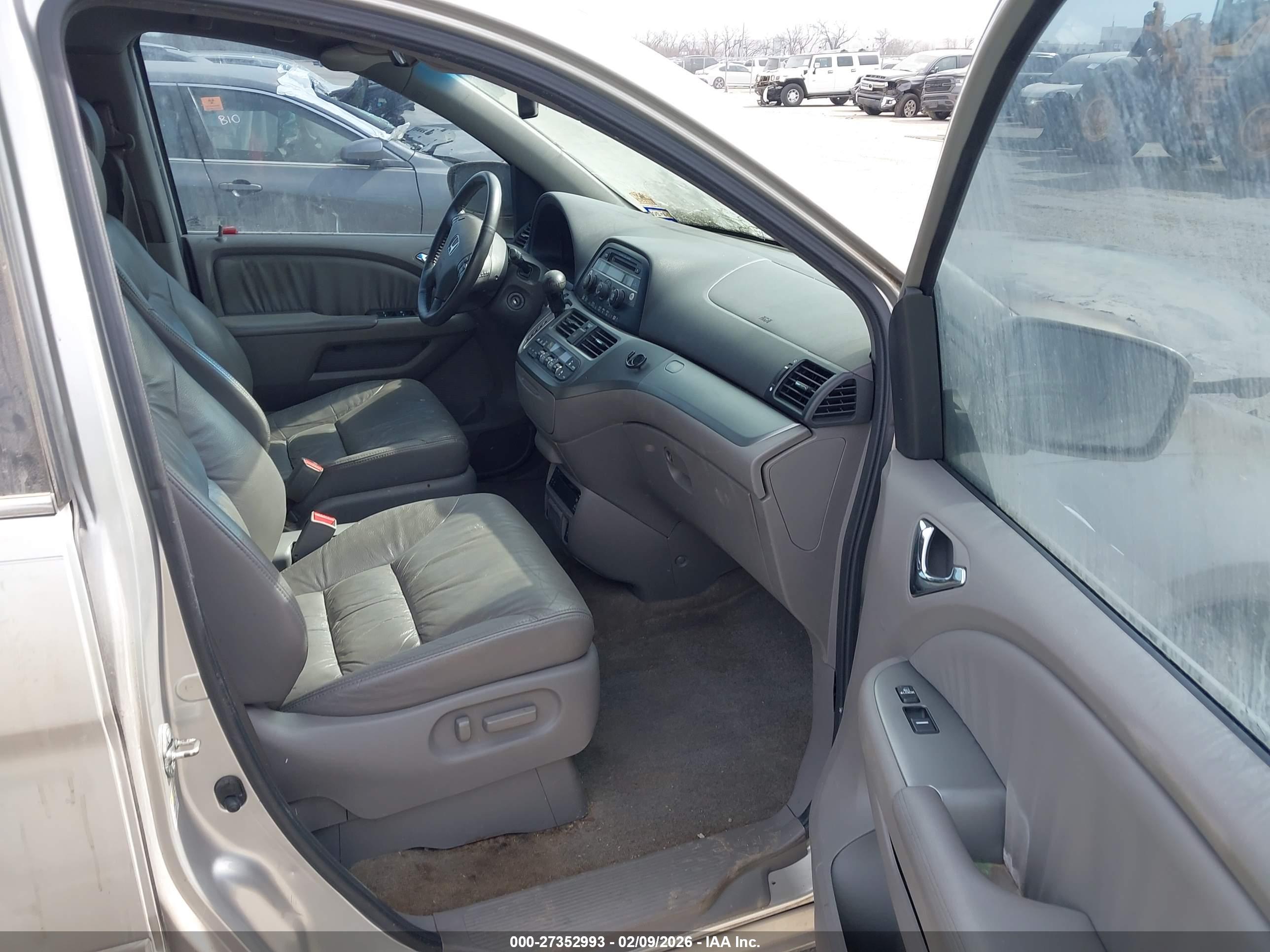 HONDA ODYSSEY image 5