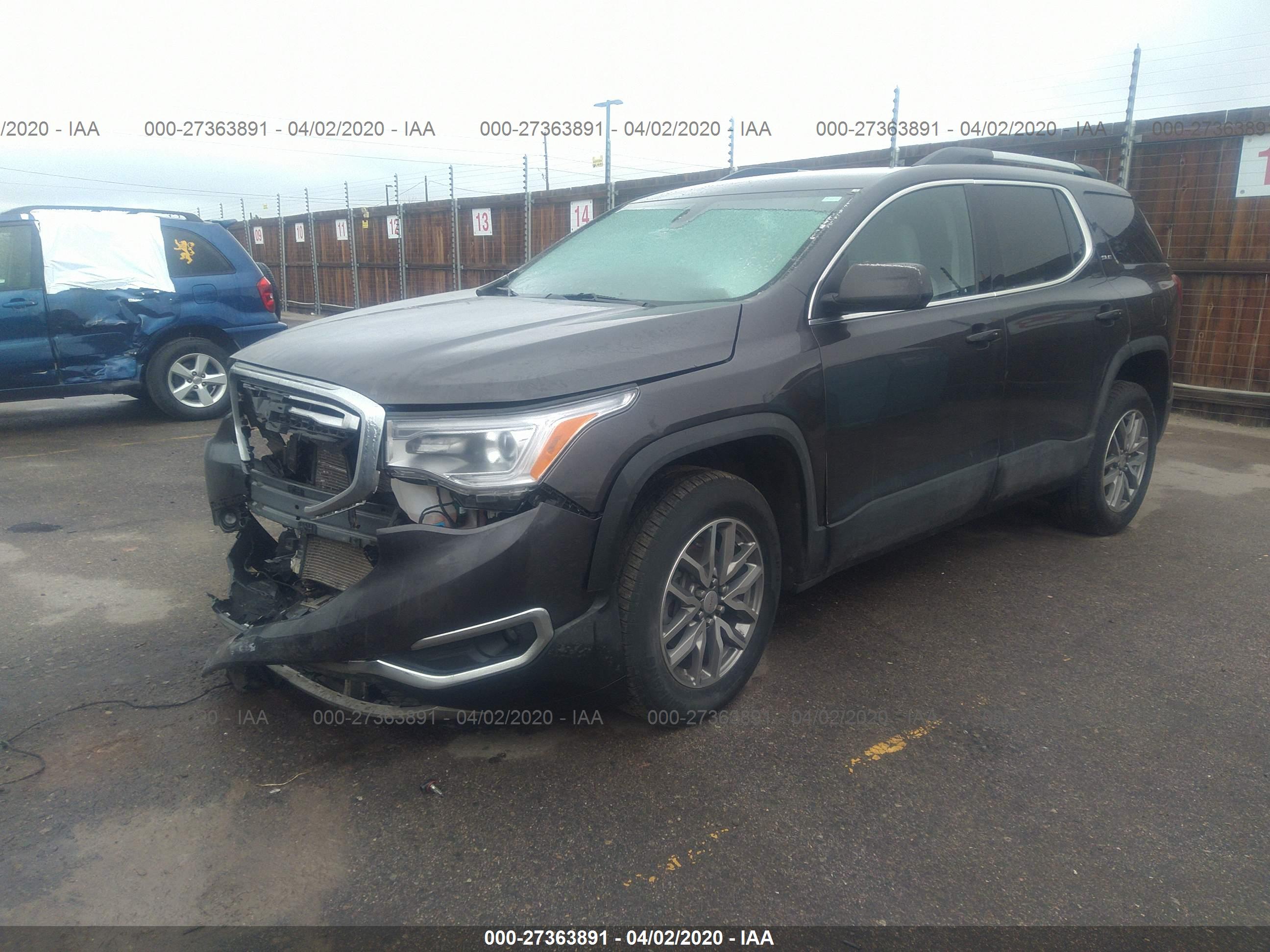 GMC ACADIA image 2