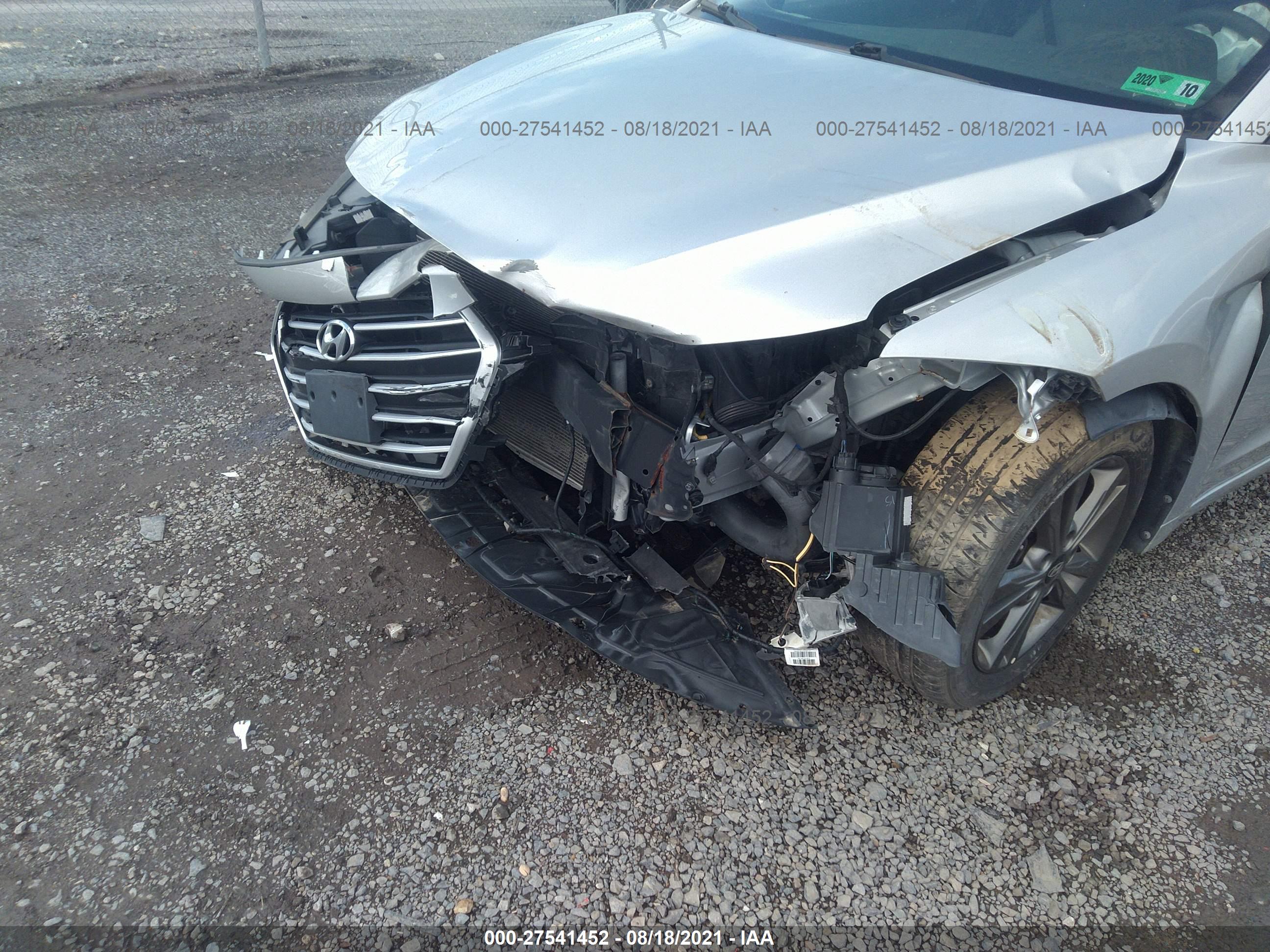 HYUNDAI ELANTRA image 6