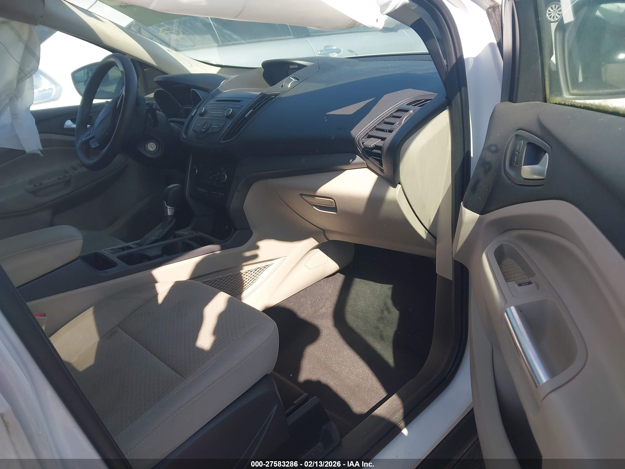 FORD ESCAPE image 5