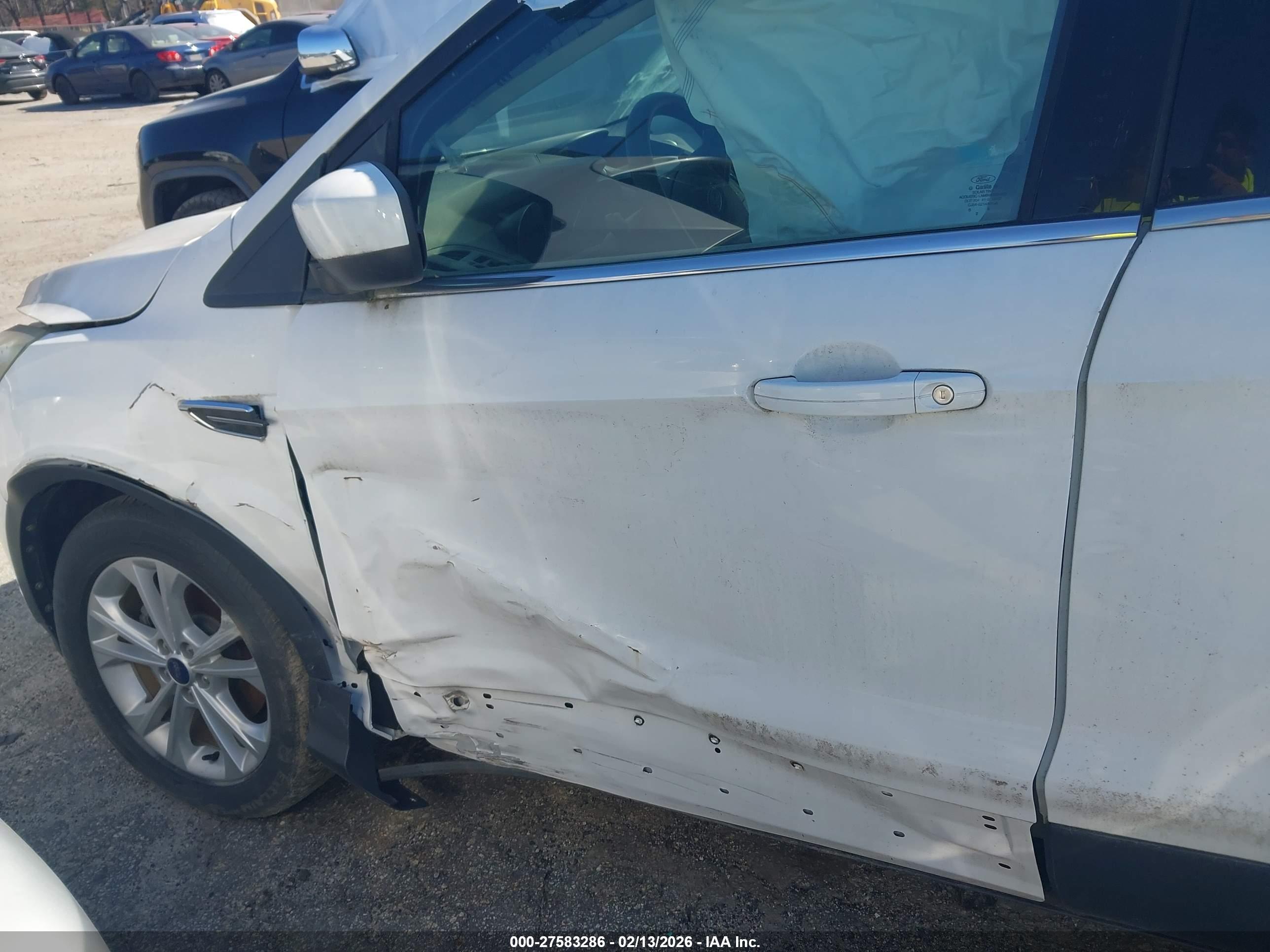 FORD ESCAPE image 6