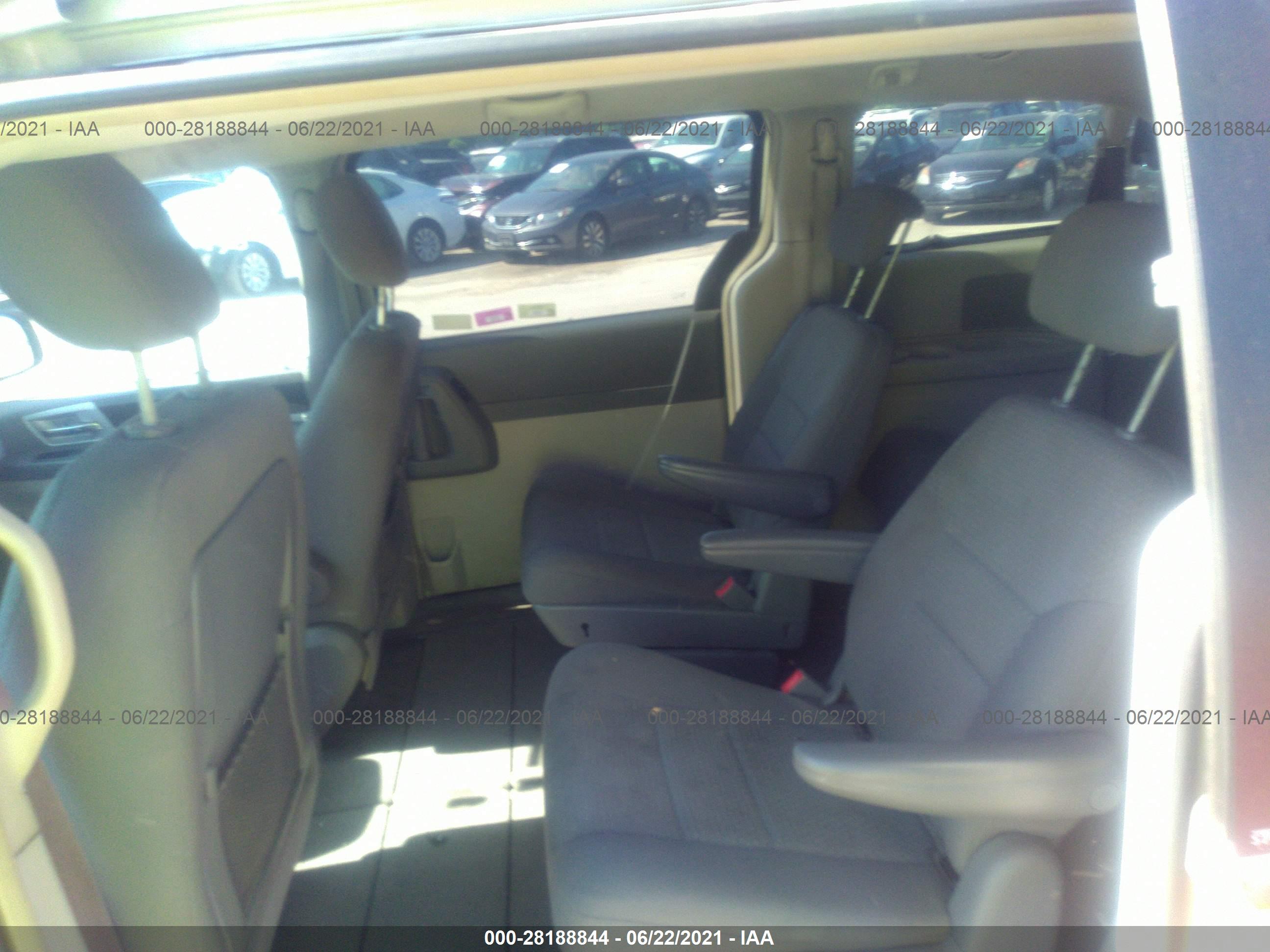 DODGE GRAND image 8