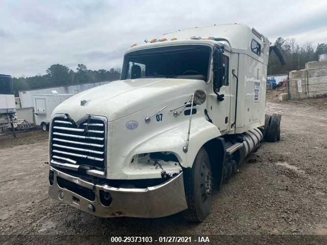 MACK CXU613 image 2