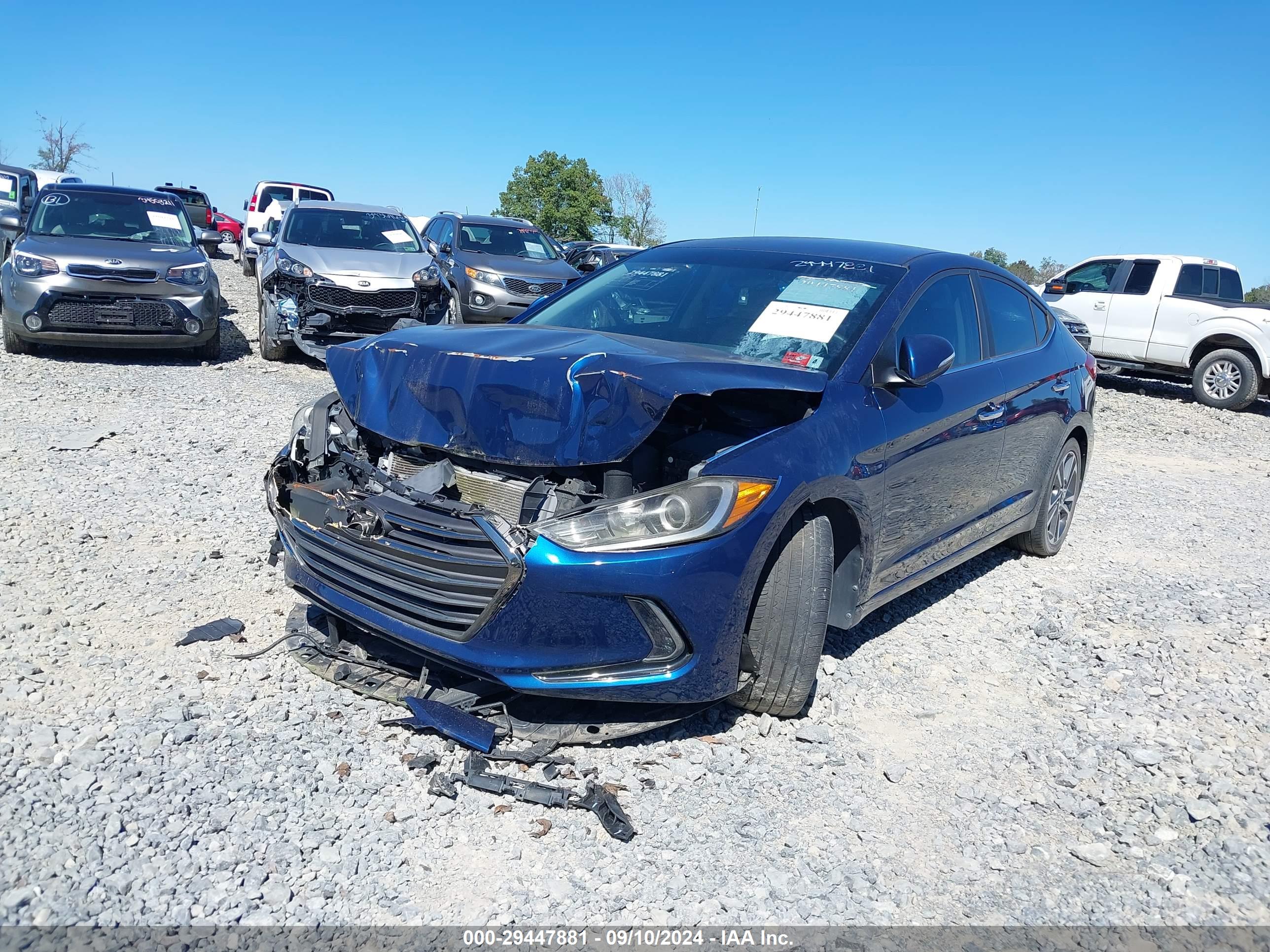 HYUNDAI ELANTRA image 2