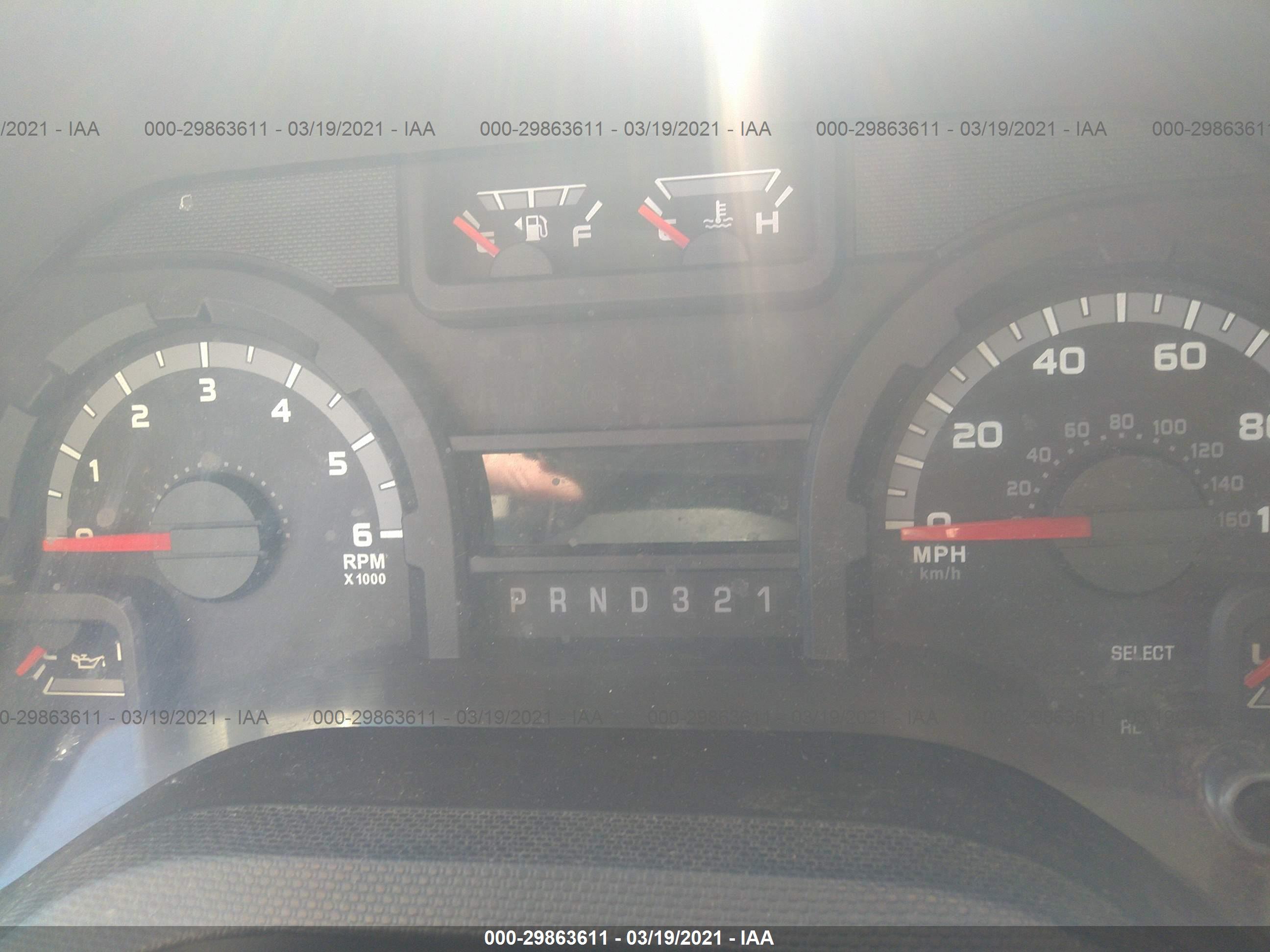 FORD E-450 image 6