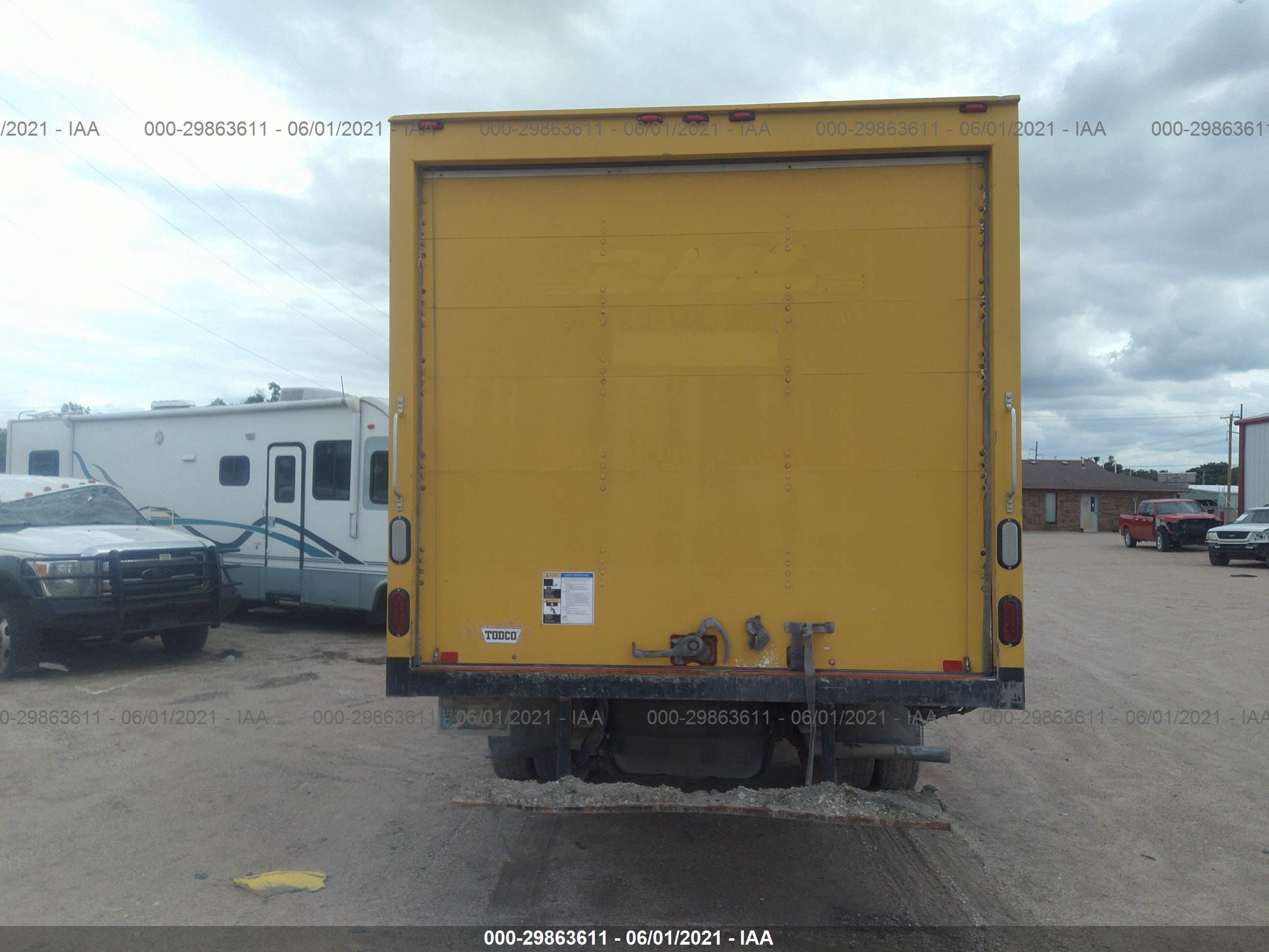 FORD E-450 image 8