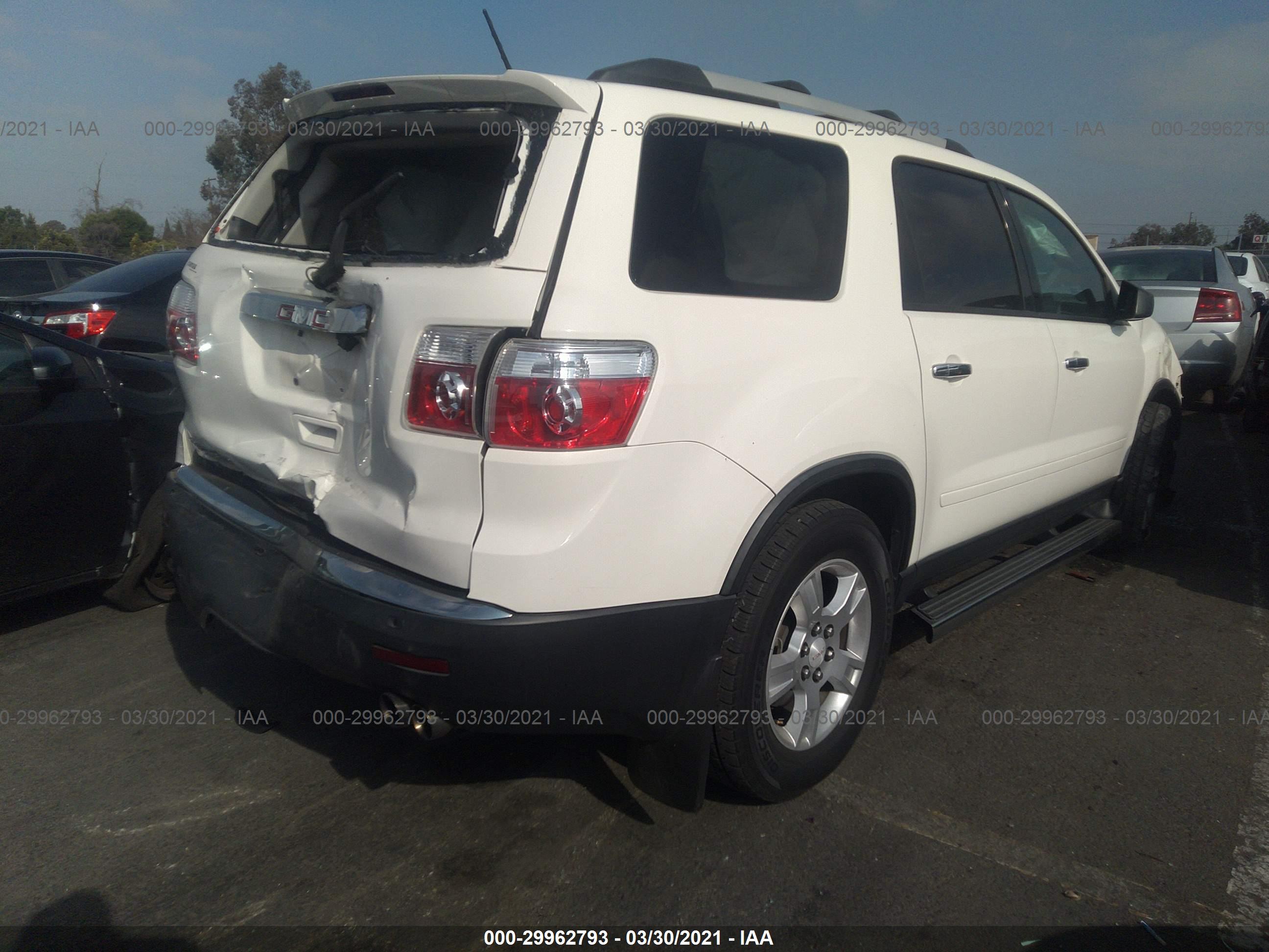 GMC ACADIA image 4