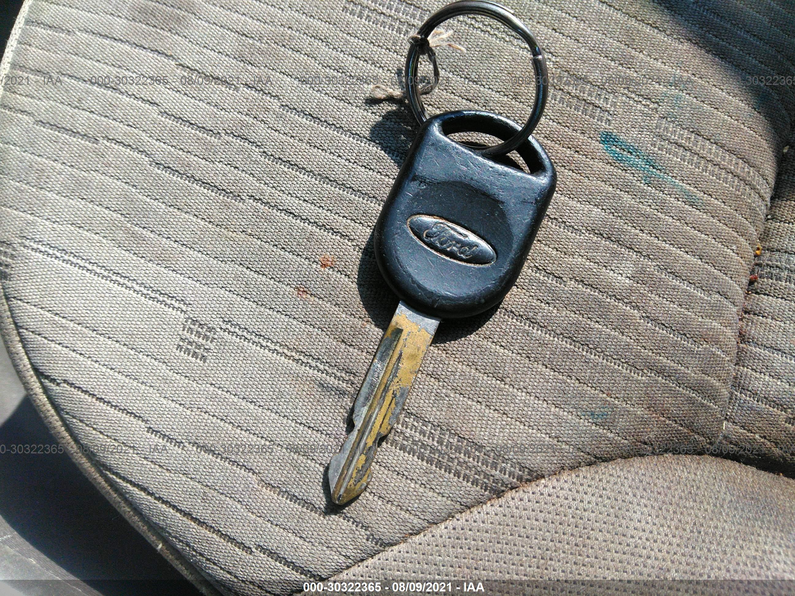 FORD FOCUS image 11