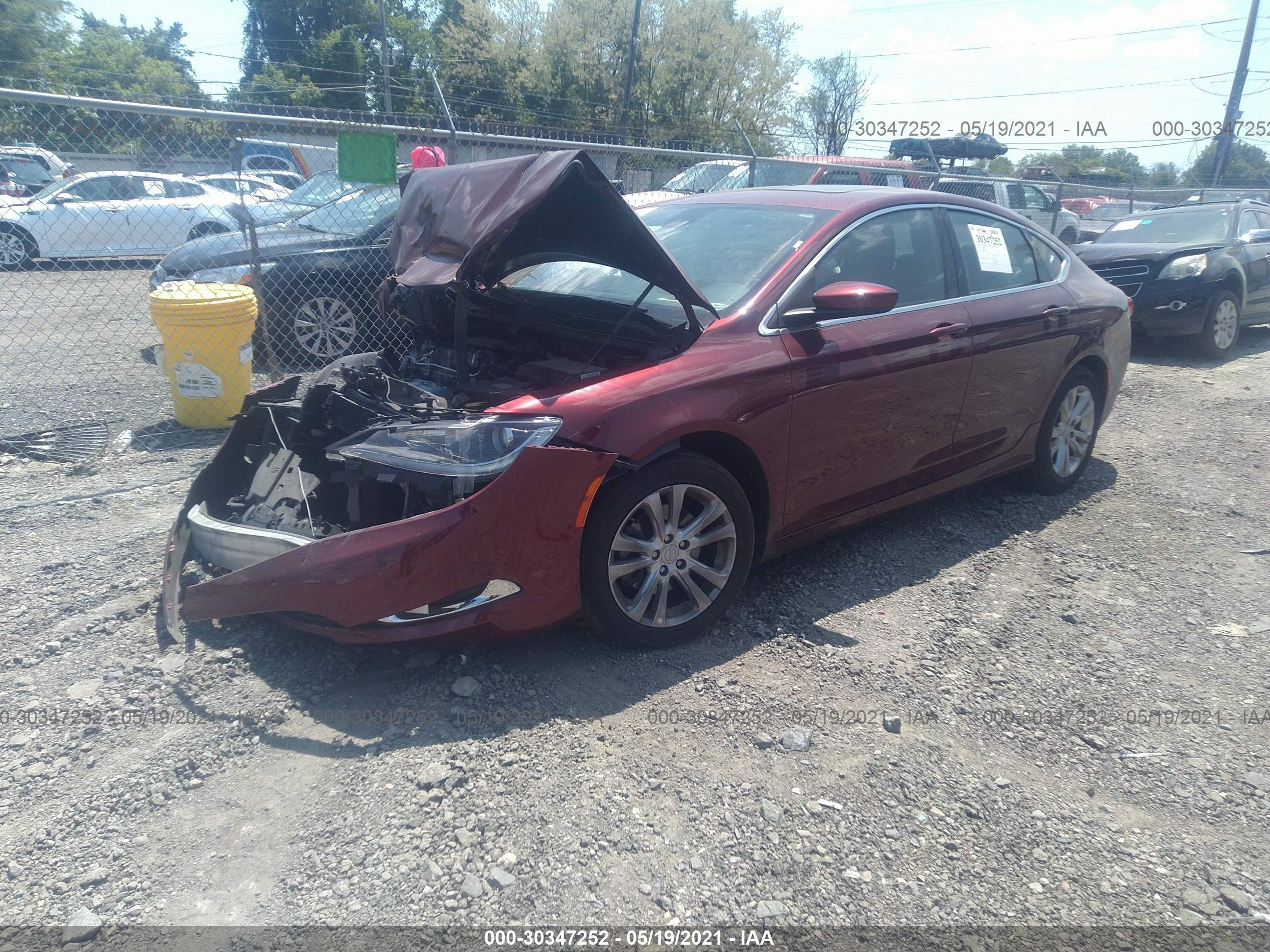 CHRYSLER 200 image 2