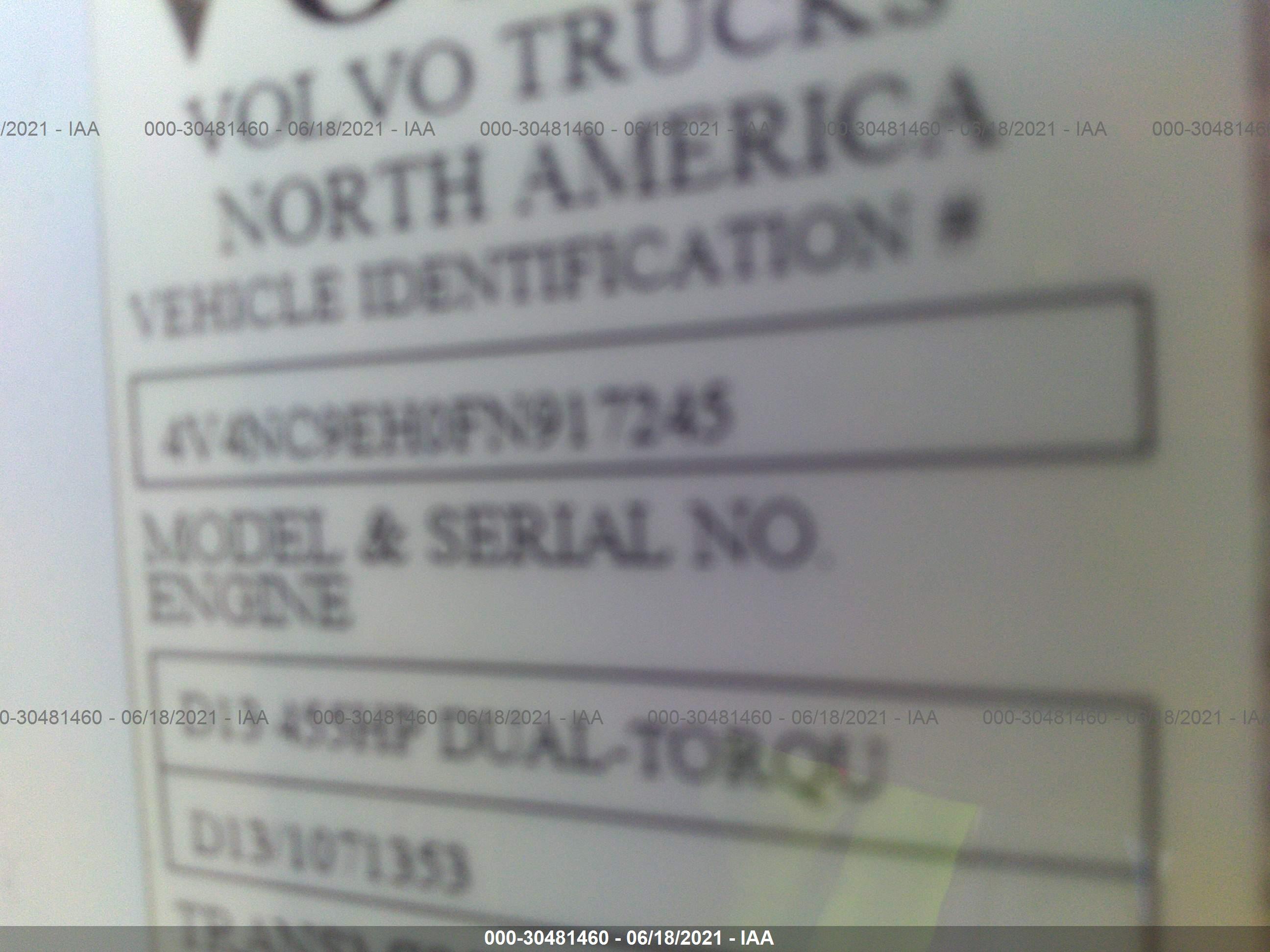 VOLVO VN image 9
