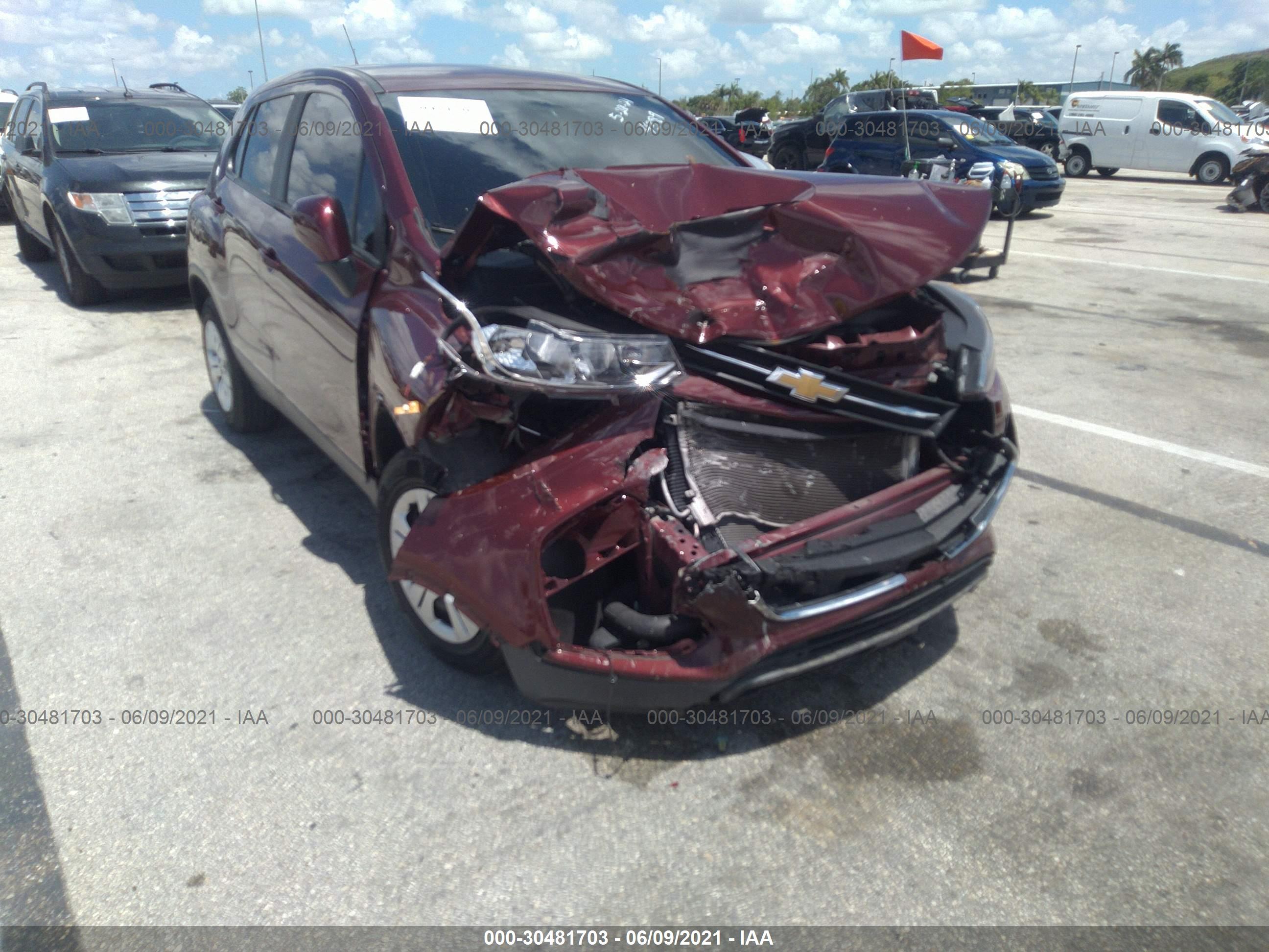 CHEVROLET TRAX image 6