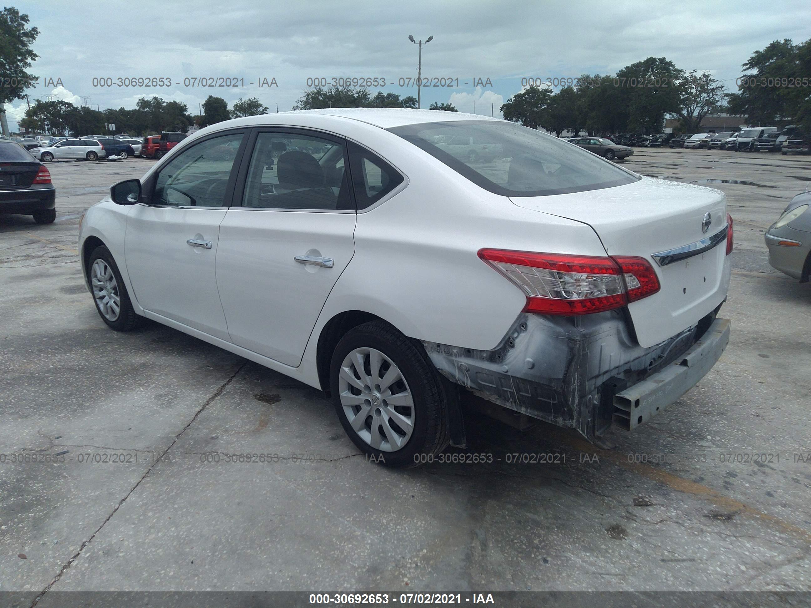NISSAN SENTRA image 3