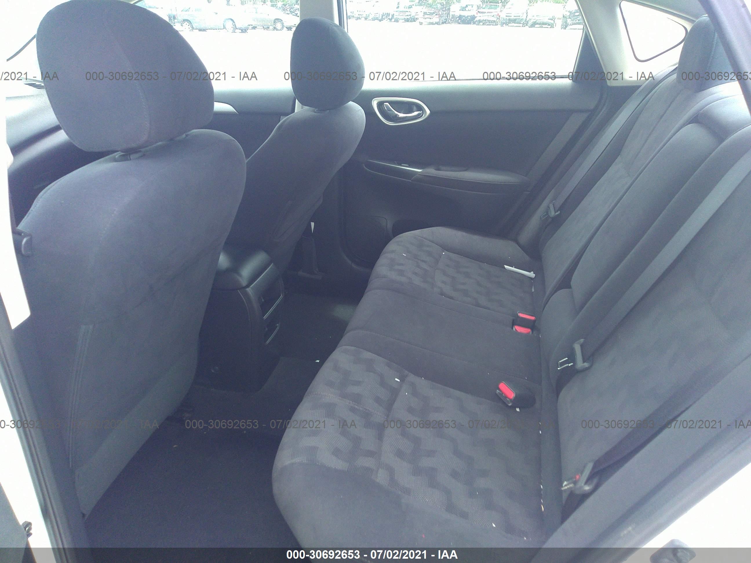 NISSAN SENTRA image 8