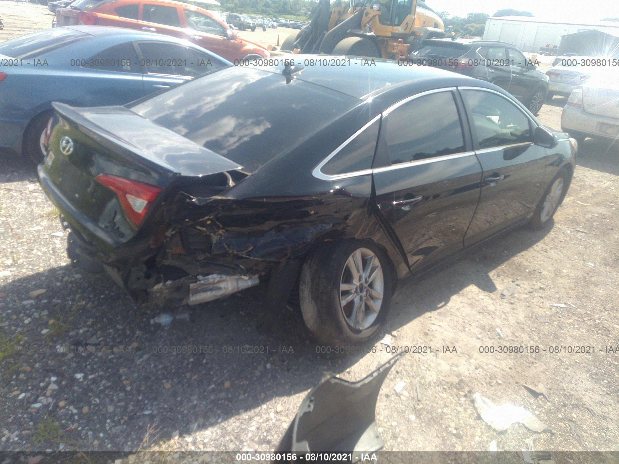 HYUNDAI SONATA image 4