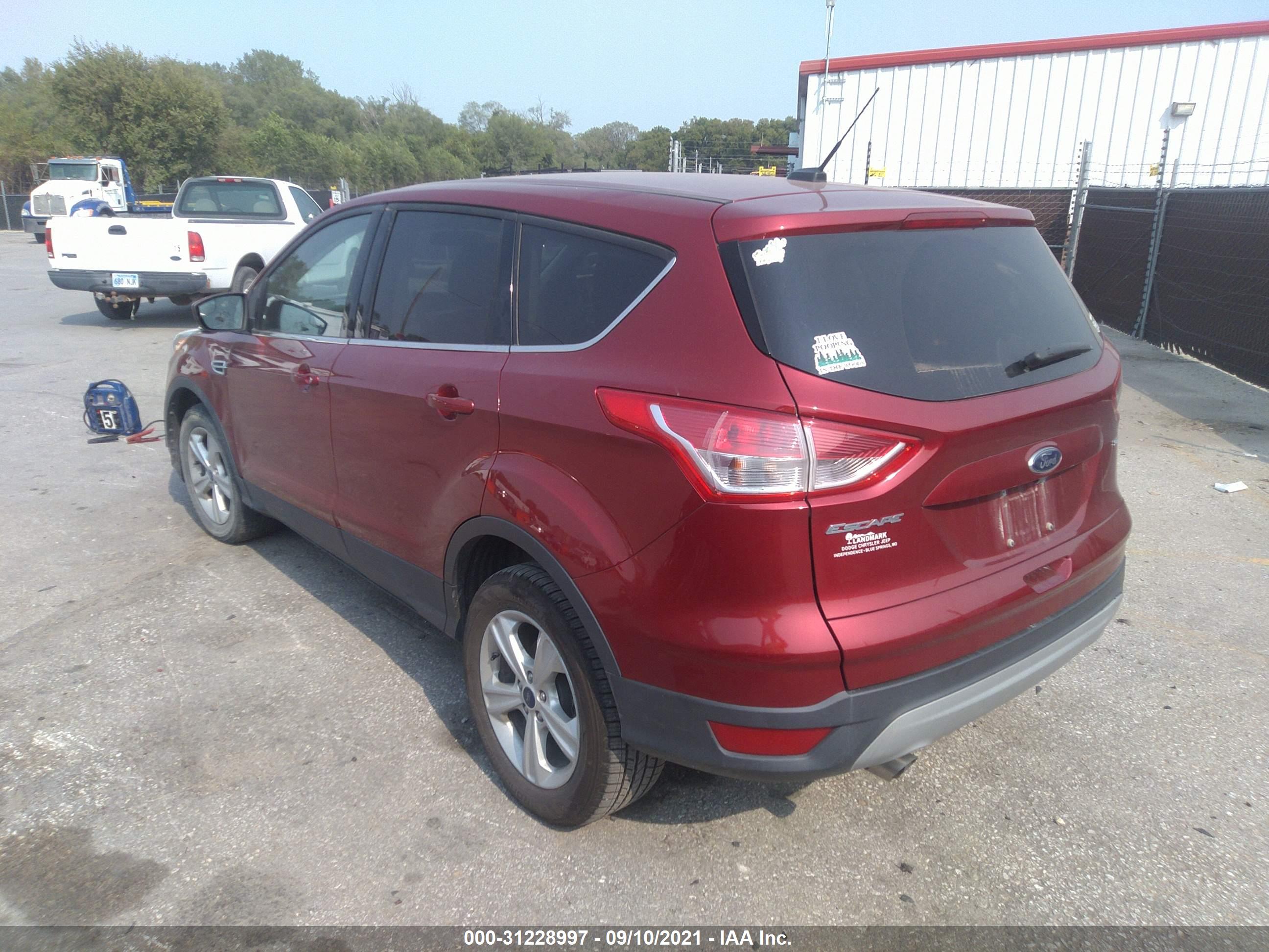 FORD ESCAPE image 3
