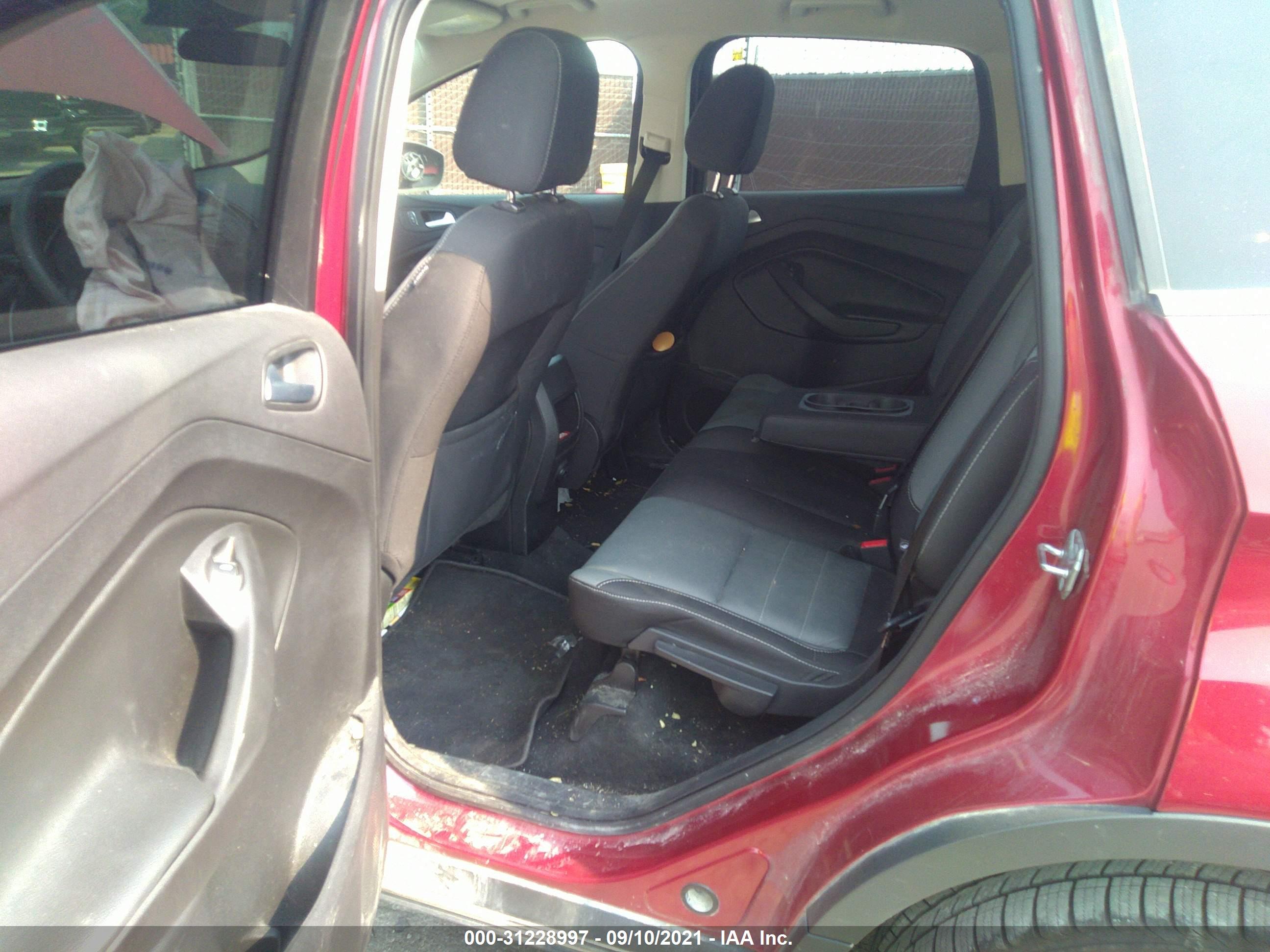 FORD ESCAPE image 8