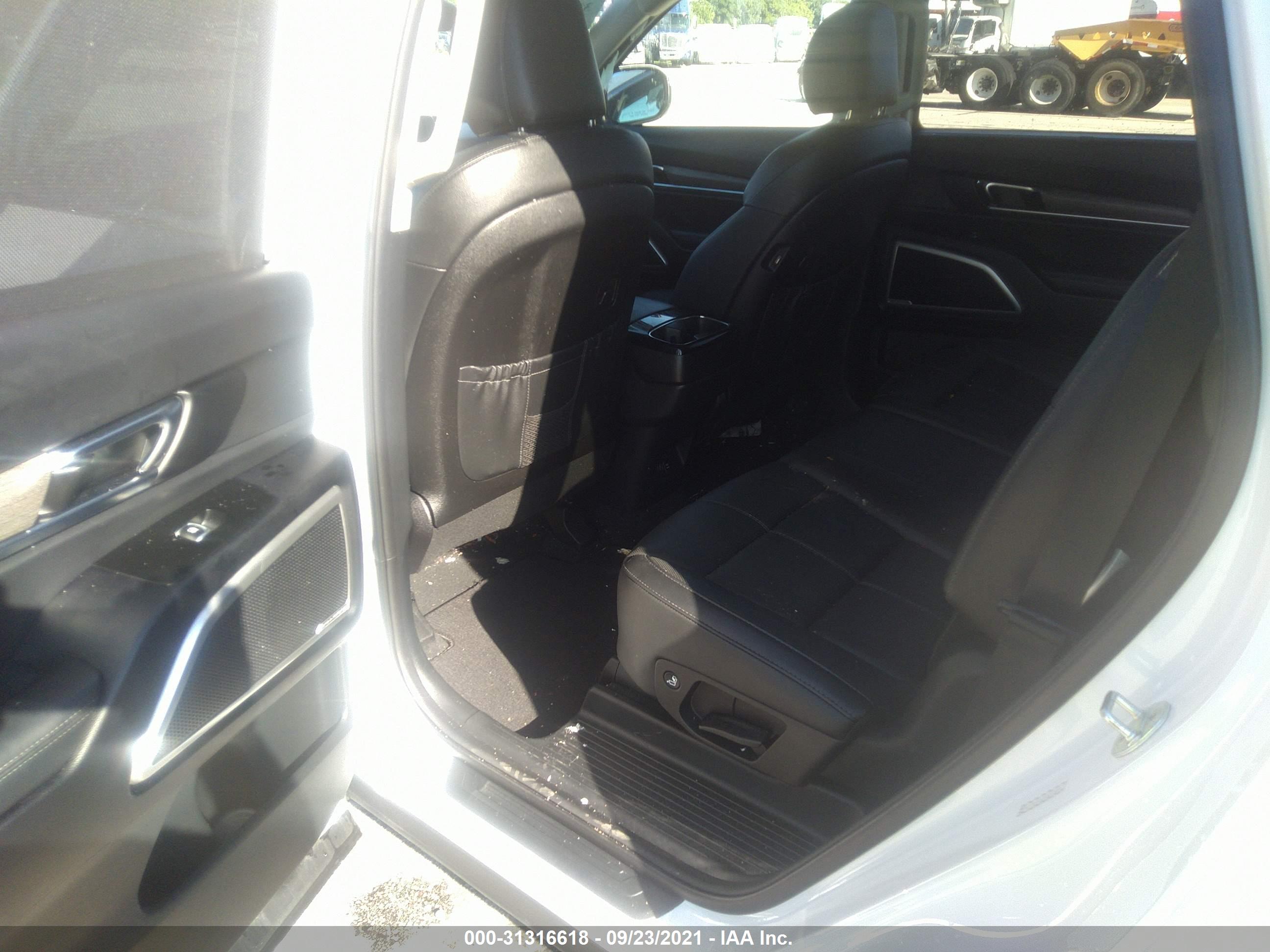 KIA TELLURIDE image 8