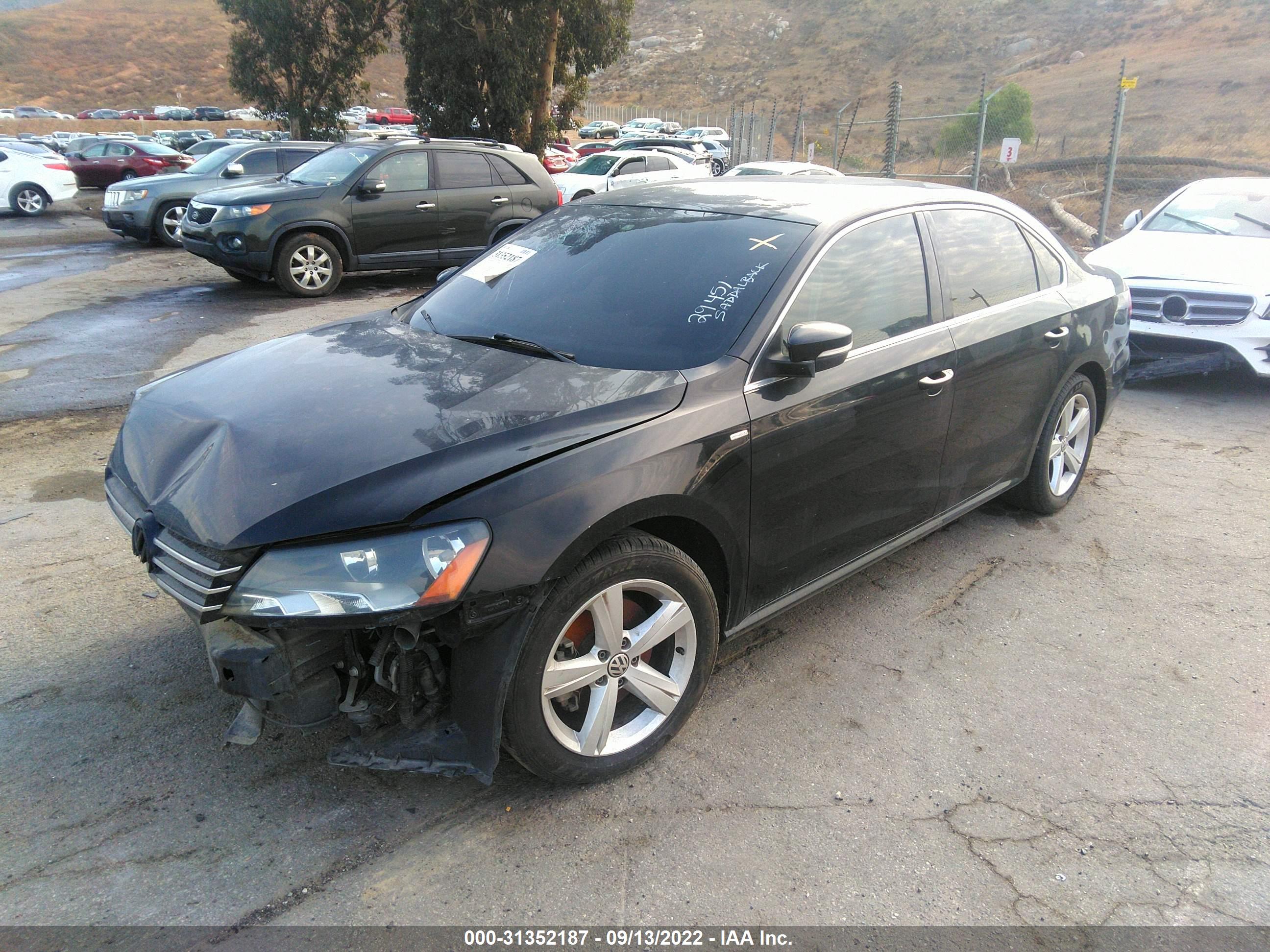VOLKSWAGEN PASSAT image 2