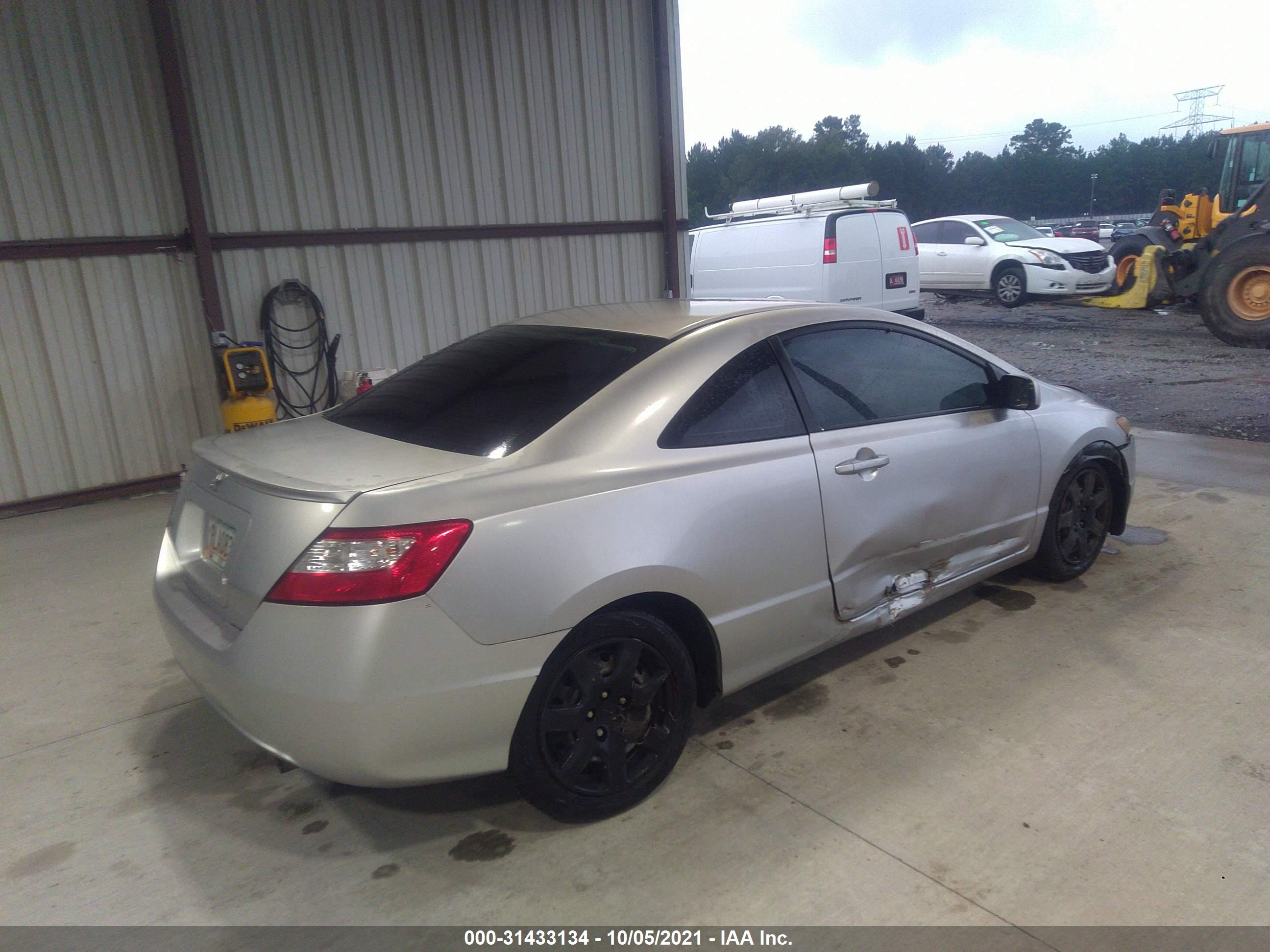 HONDA CIVIC image 4