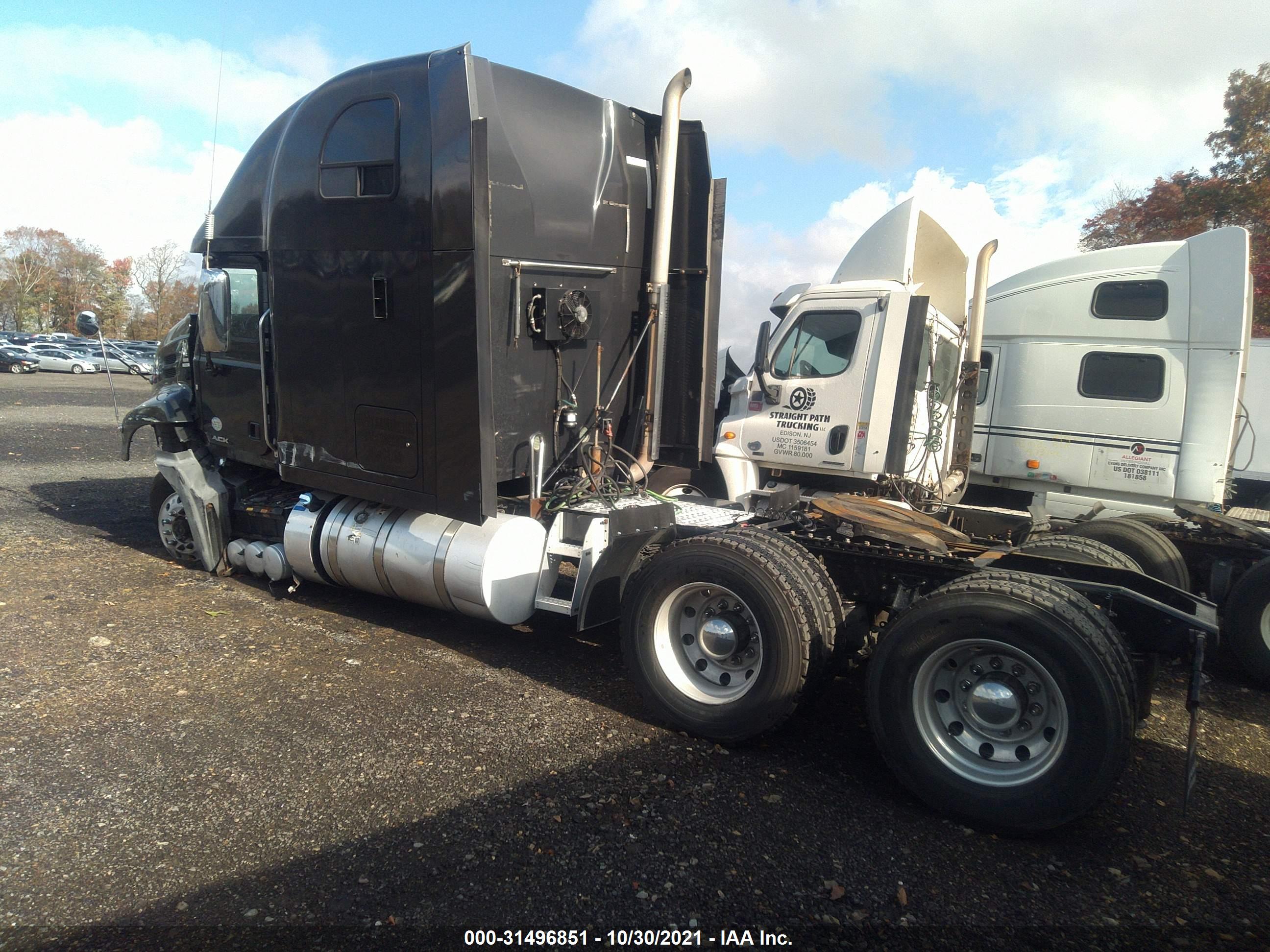 MACK 600 image 3