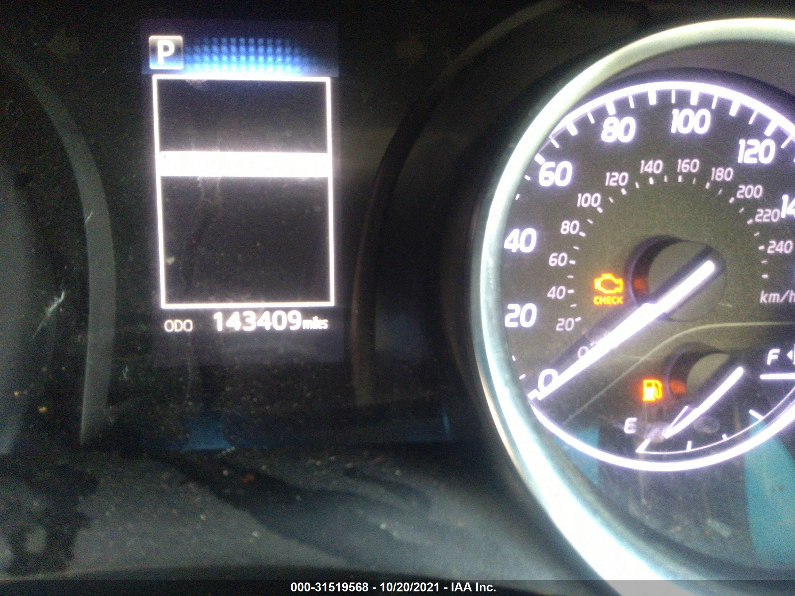 TOYOTA CAMRY image 7