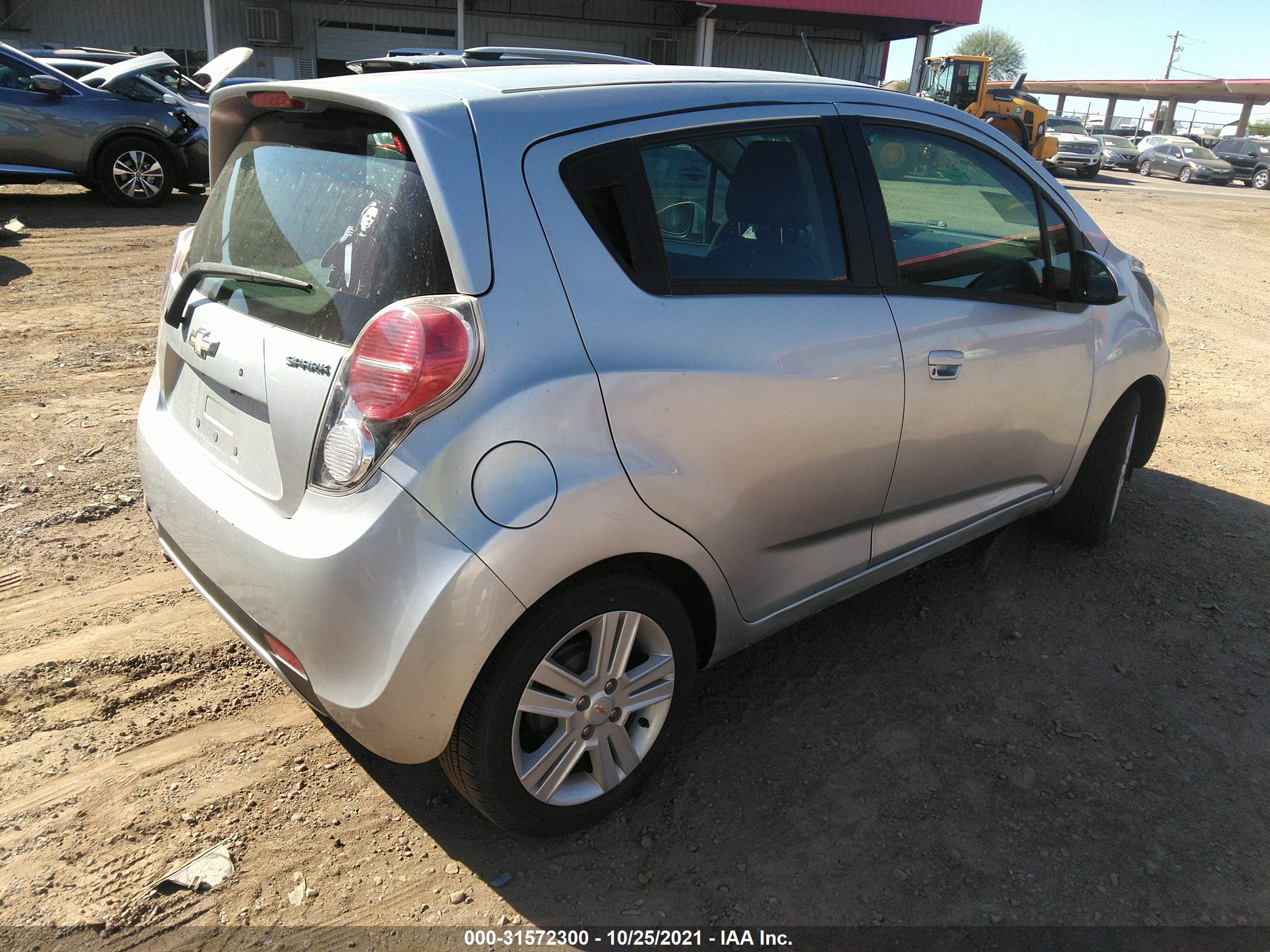 CHEVROLET SPARK image 4
